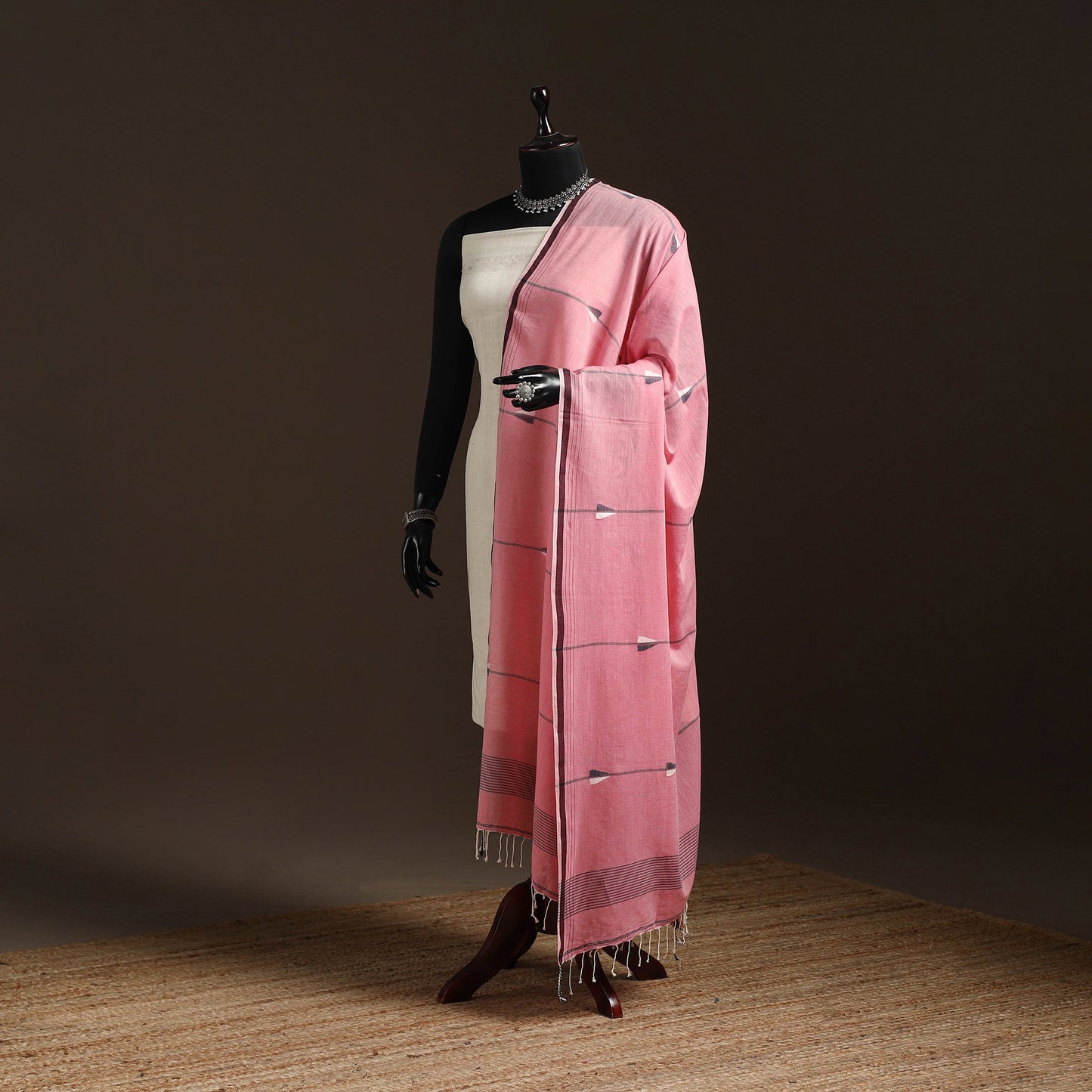 Handloom cotton bengal jamdani dupatta 09 - handcrafted
