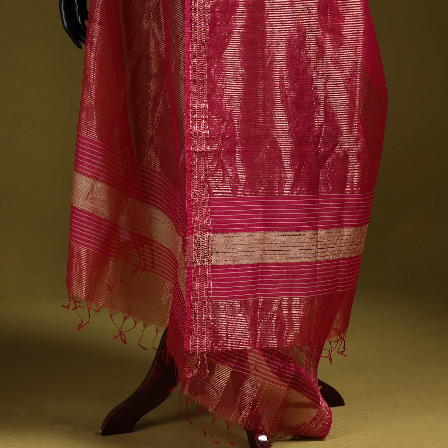 Handloom silk cotton tissue zari stripes maheshwari dupatta