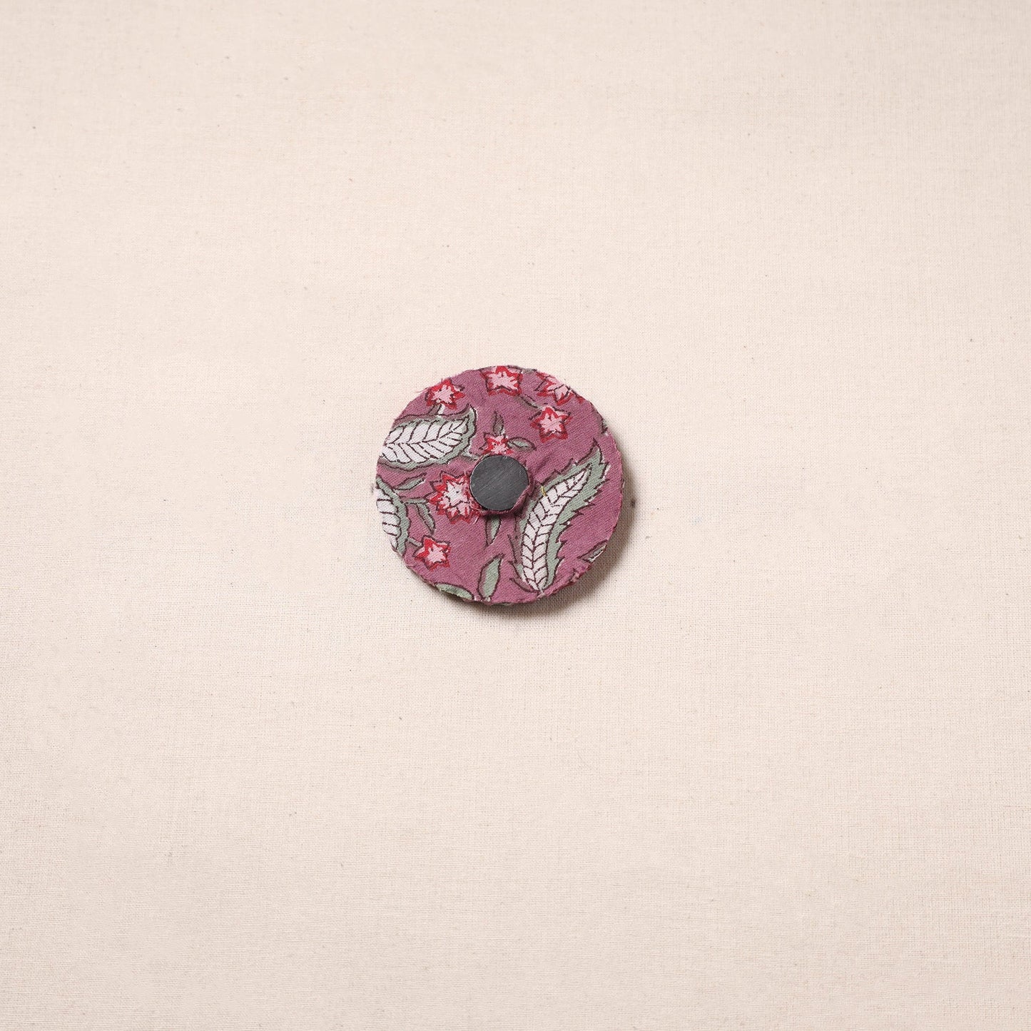 Handmade fabart jute magnet 01 - handcrafted