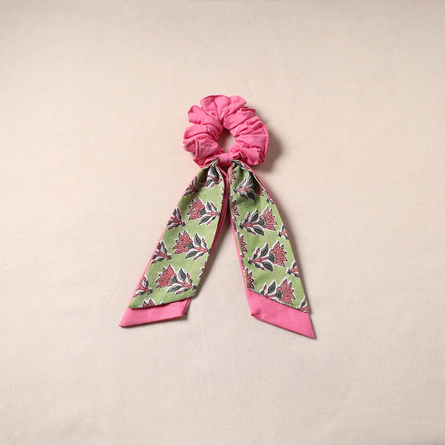 Handmade rubber band/scarf scrunchie 25 - handcrafted