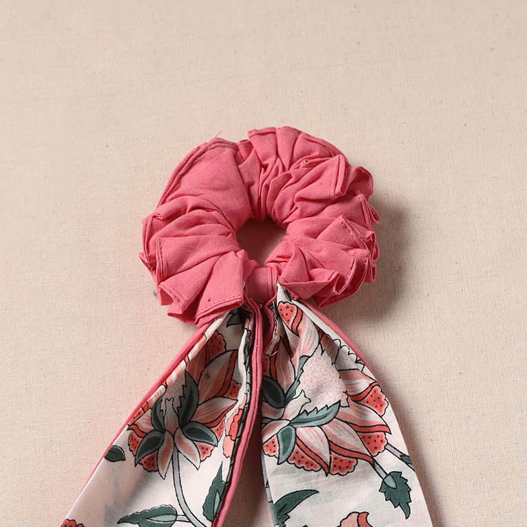 Handmade rubber band/scarf scrunchie 69 - handcrafted