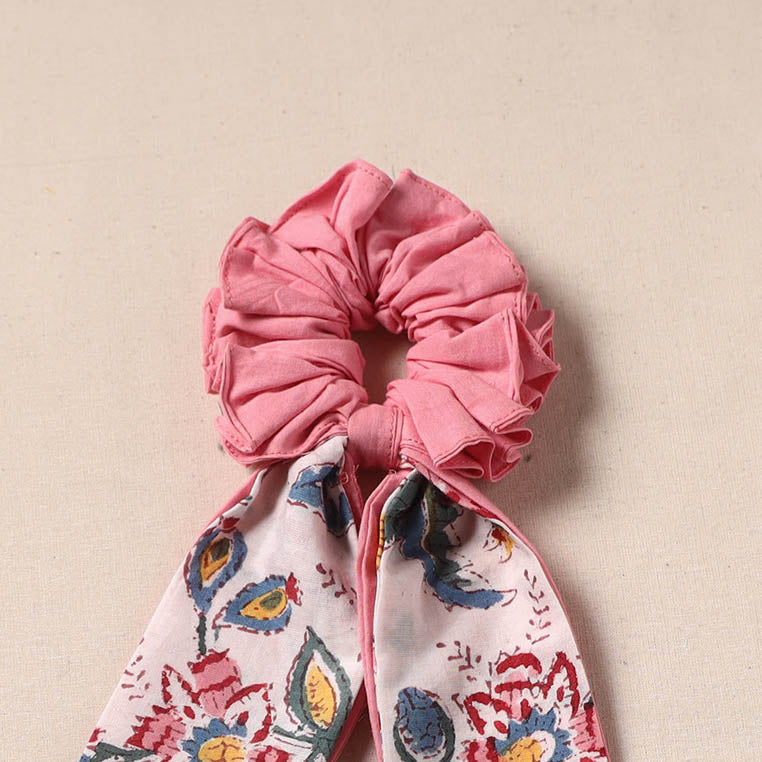 Handmade rubber band/scarf scrunchie 77 - handcrafted