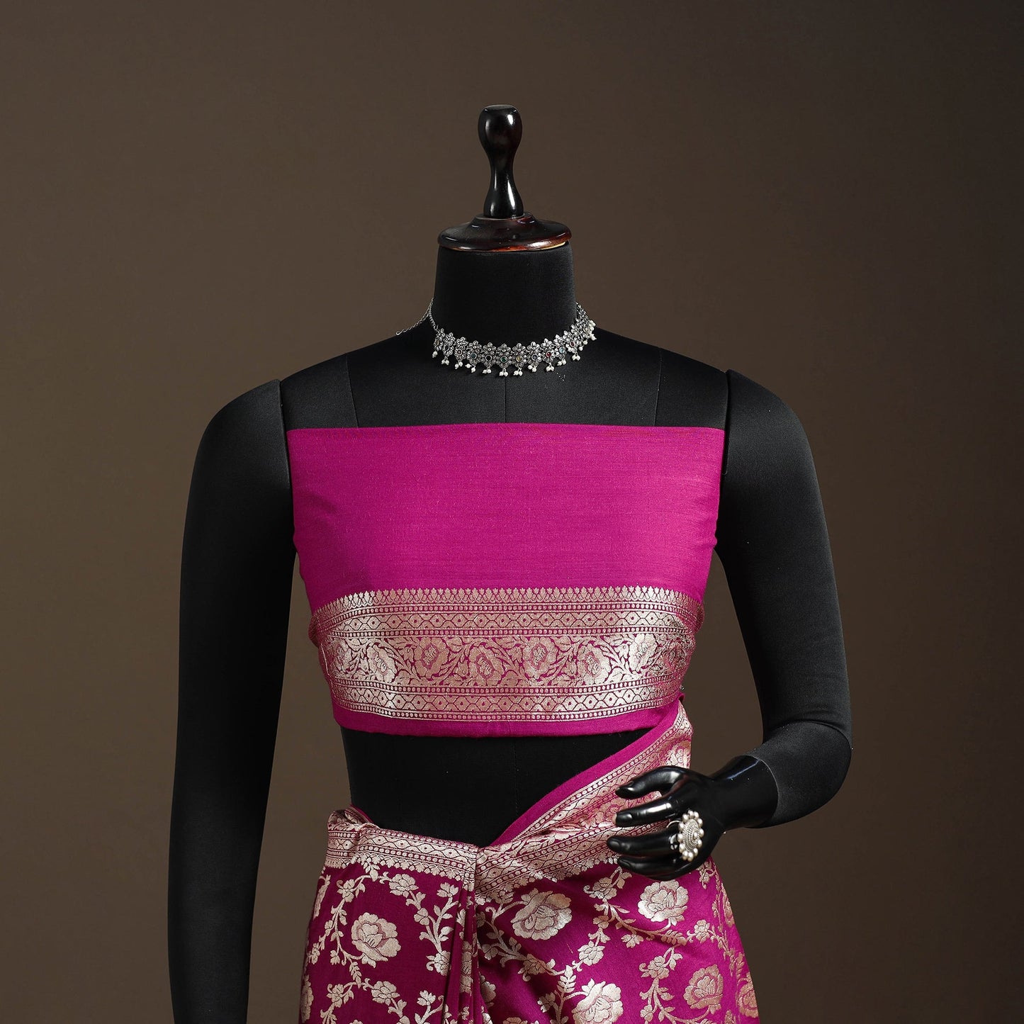 Handwoven zari jaal work mulberry x muga silk heavy