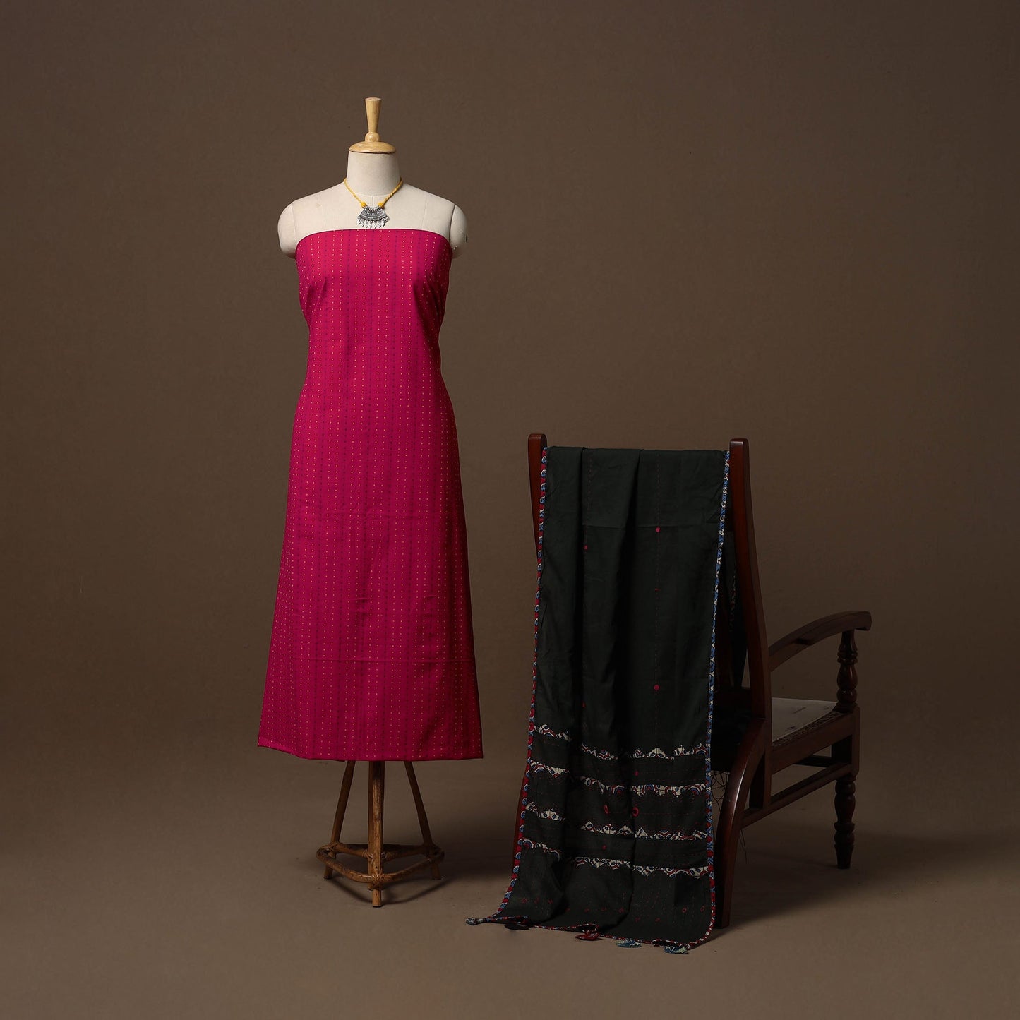 Jacquard cotton 2pc unstitched dress material