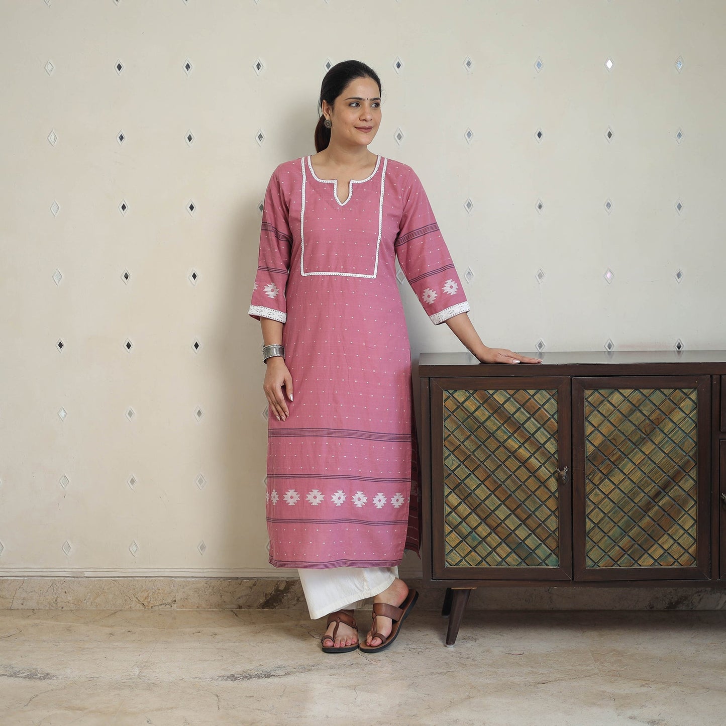 Buy Elegant Jacquard Kurta for Women Online in India