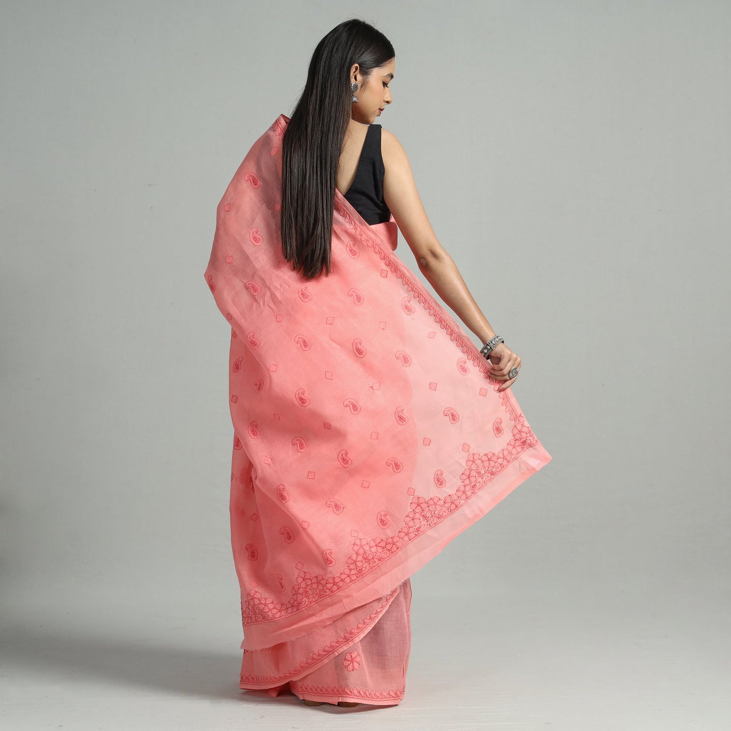 Lucknow Chikankari Hand Embroidery Terivoile Cotton Saree 11 Online at iTokri.com