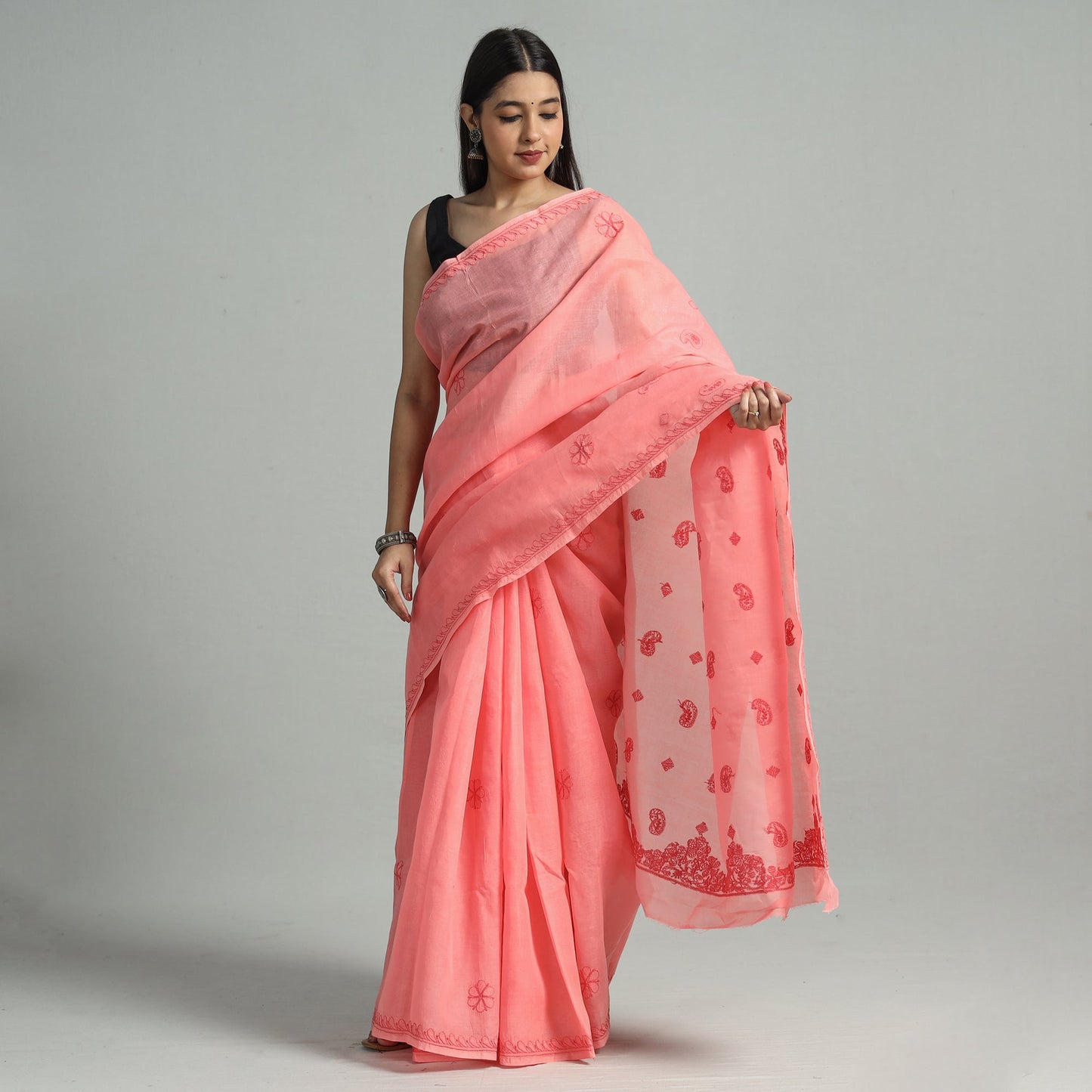 Lucknow Chikankari Hand Embroidery Terivoile Cotton Saree 11 Online at iTokri.com