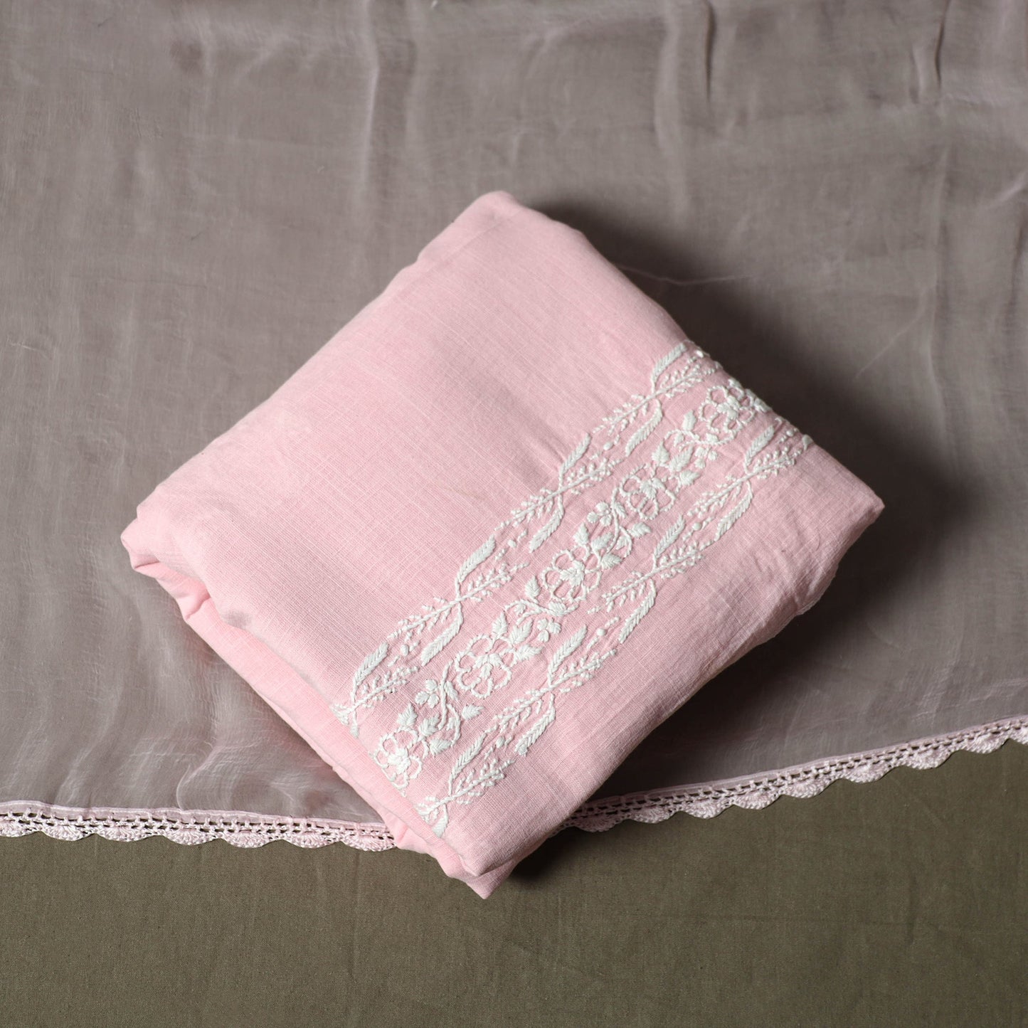 Lucknowi hand embroidered cotton chikankari 3pc unstitched