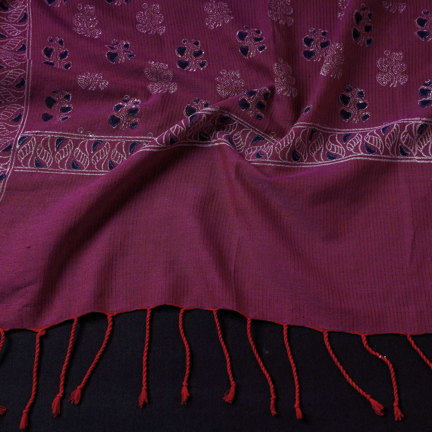 Mangalagiri Handloom Block Printed Cotton Stole with Tassels Online