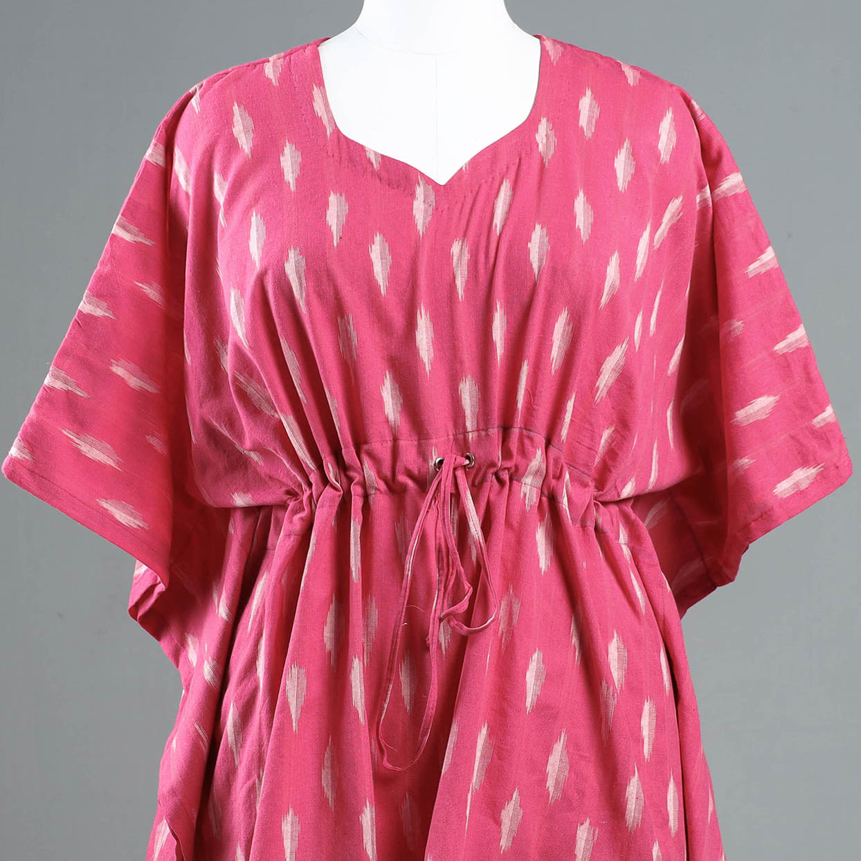 Ikat kaftan