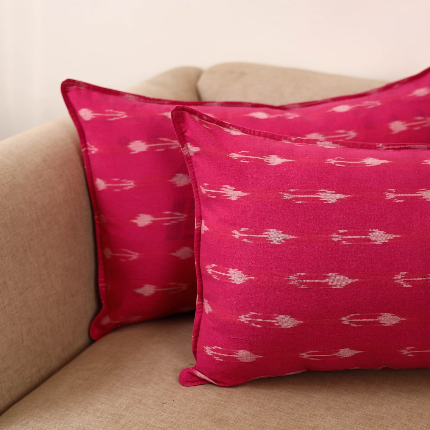 Pochampally ikat weave pillow covers (set of 2) 03