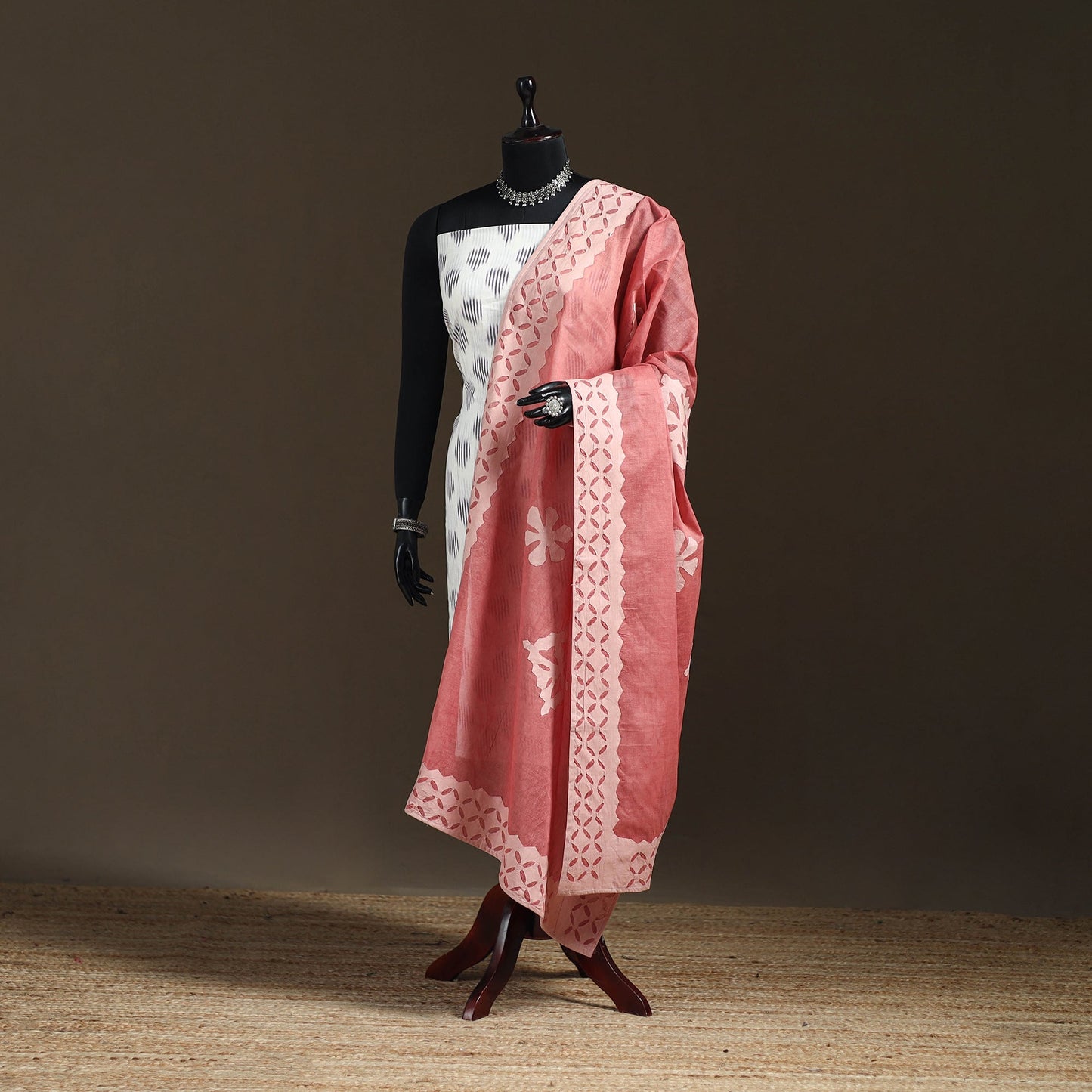 Pure cotton barmer cutwork applique dupatta 07 - handcrafted