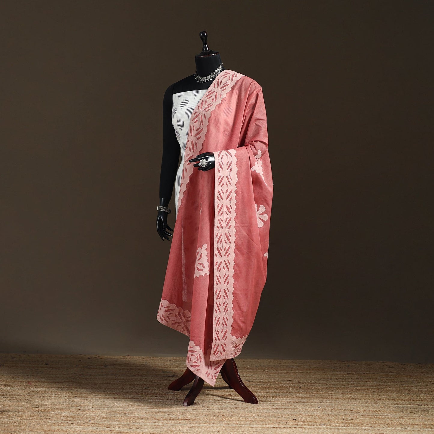 Pure cotton barmer cutwork applique dupatta 09 - handcrafted