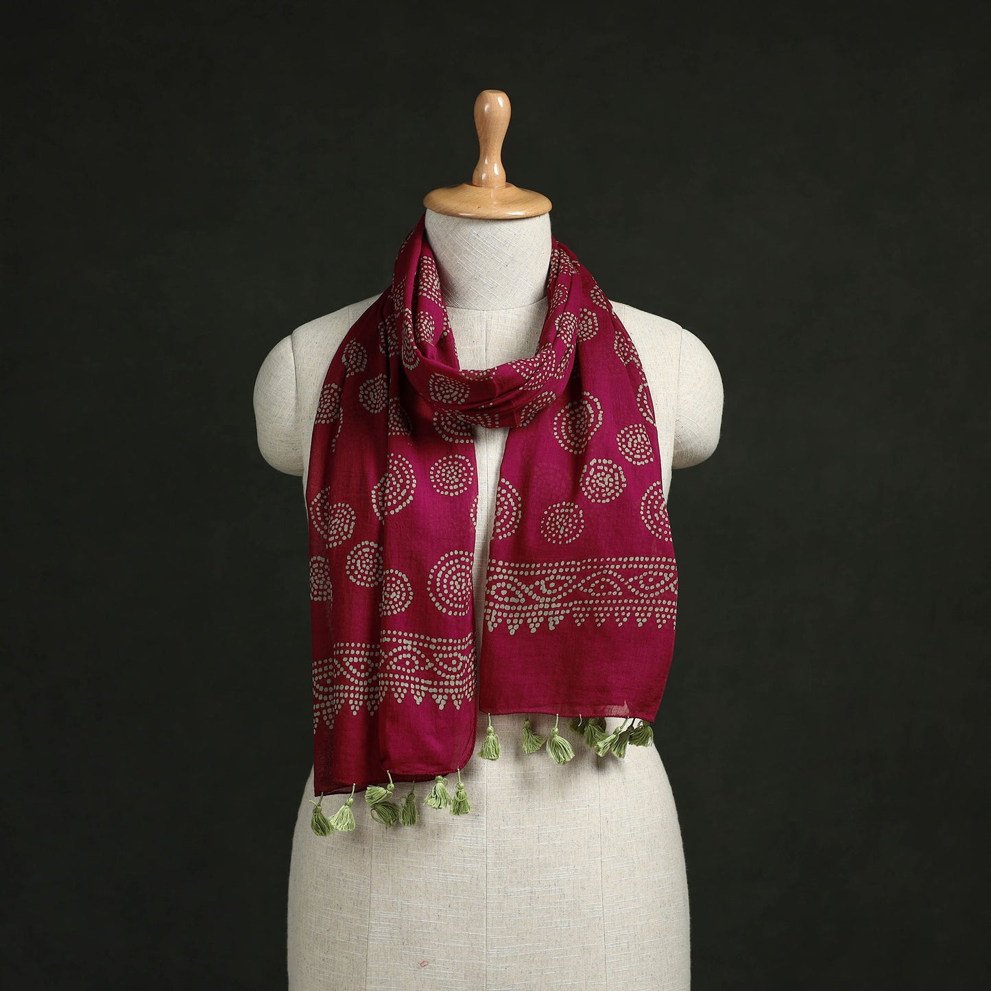 Pure mul cotton kutch hand block batik print stole