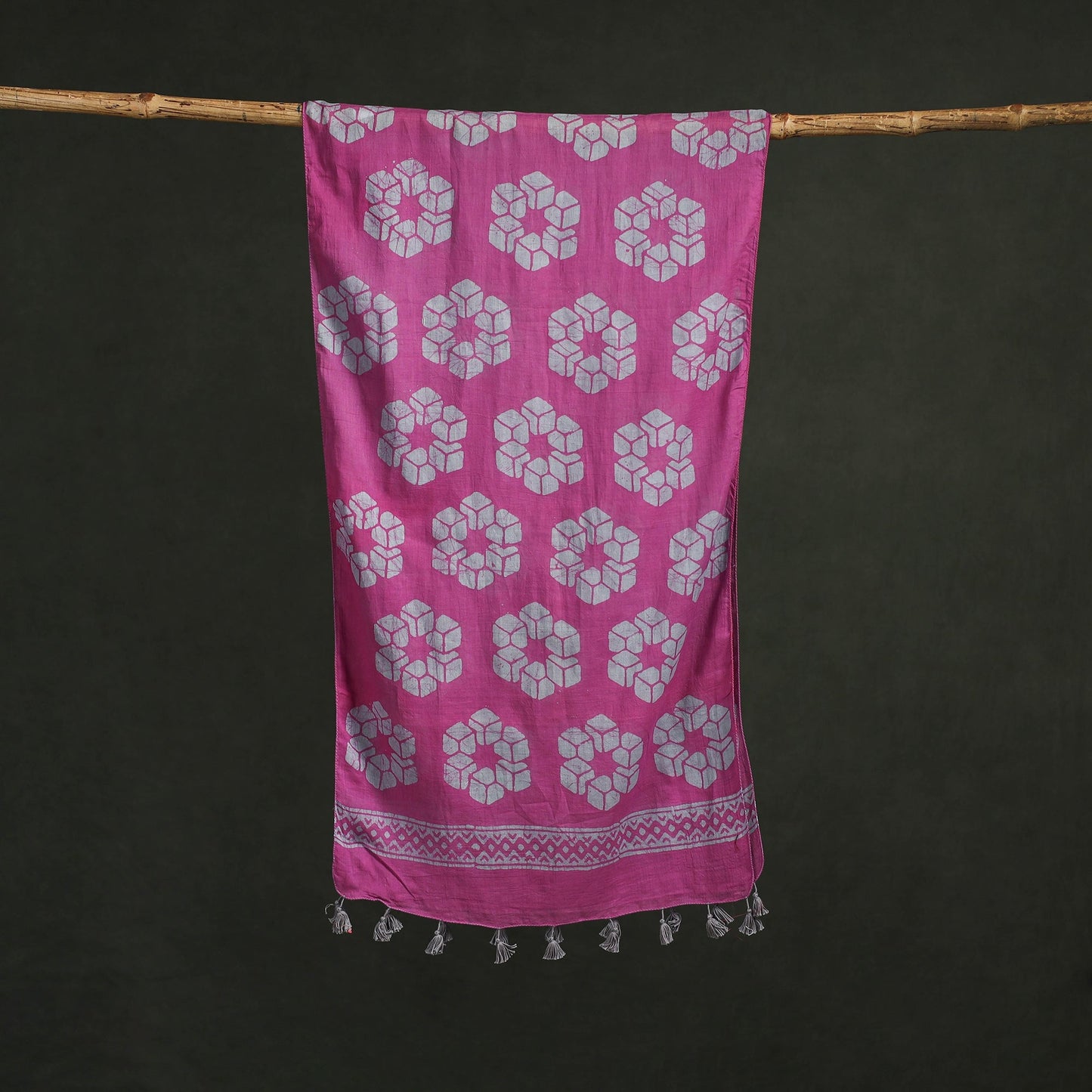 Pure mul cotton kutch hand block batik print stole