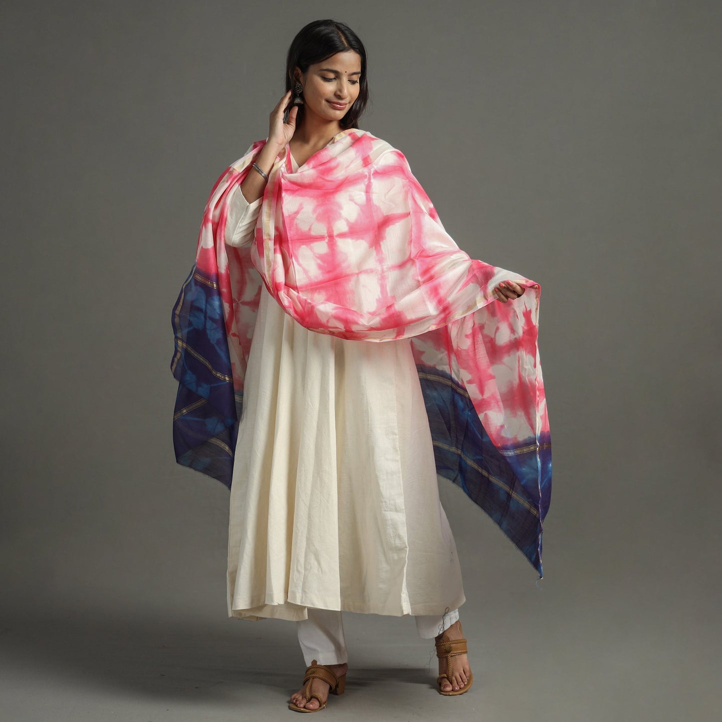 Buy Shibori Tie-Dye Handloom Chanderi Silk Dupatta with Zari Border 76 Online at iTokri.com