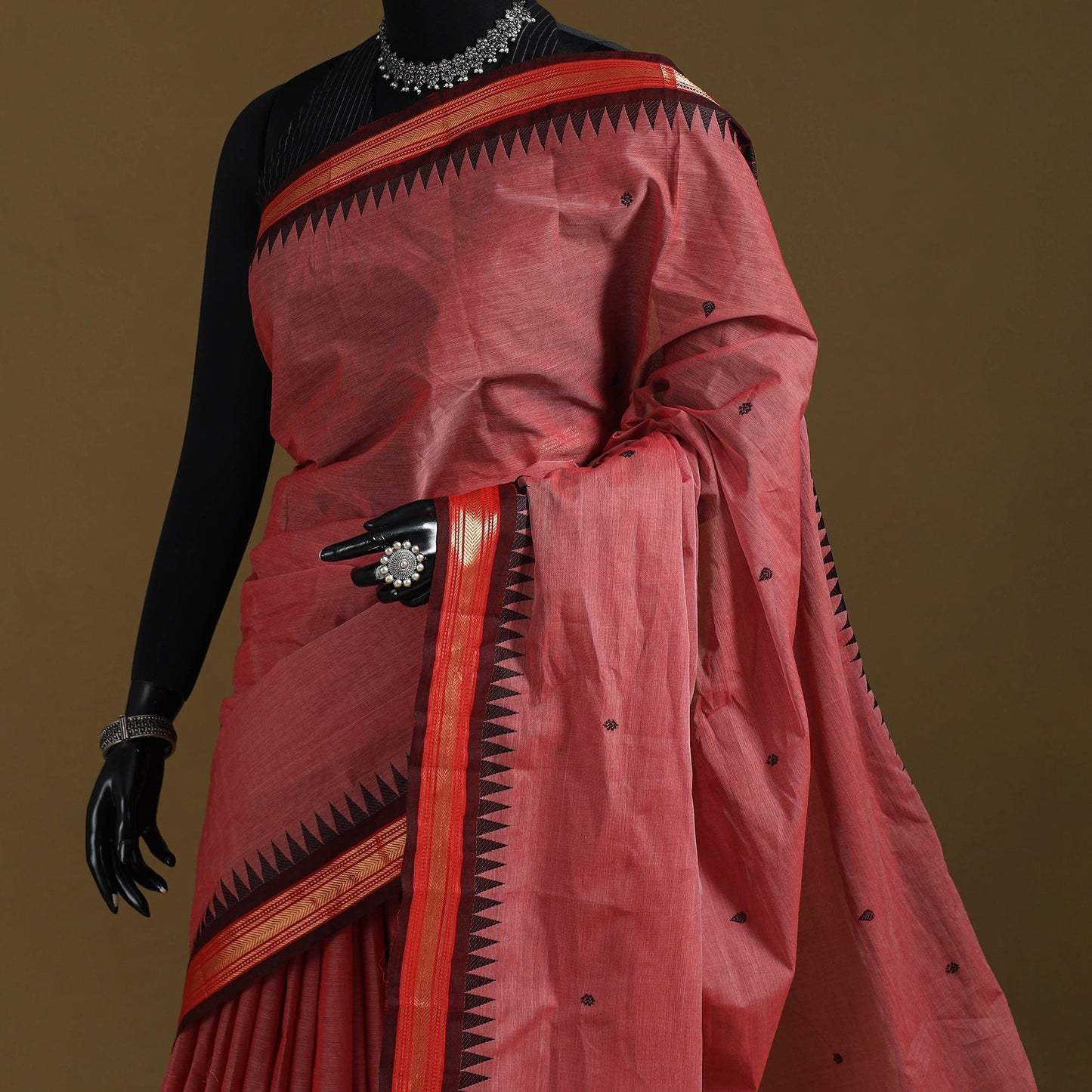 Thread buti cotton kanchipuram saree with border 34