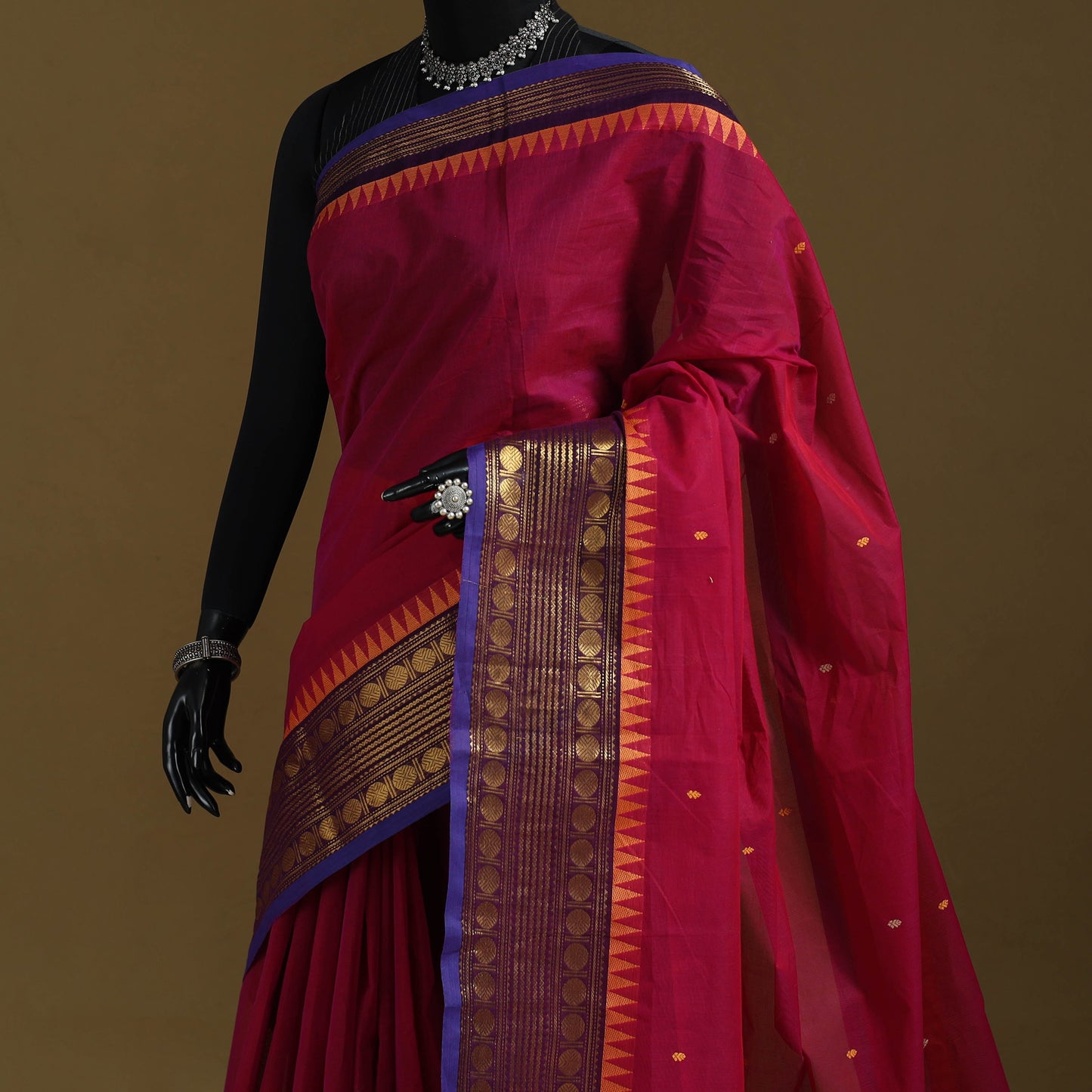 Thread buti cotton kanchipuram saree with border 36