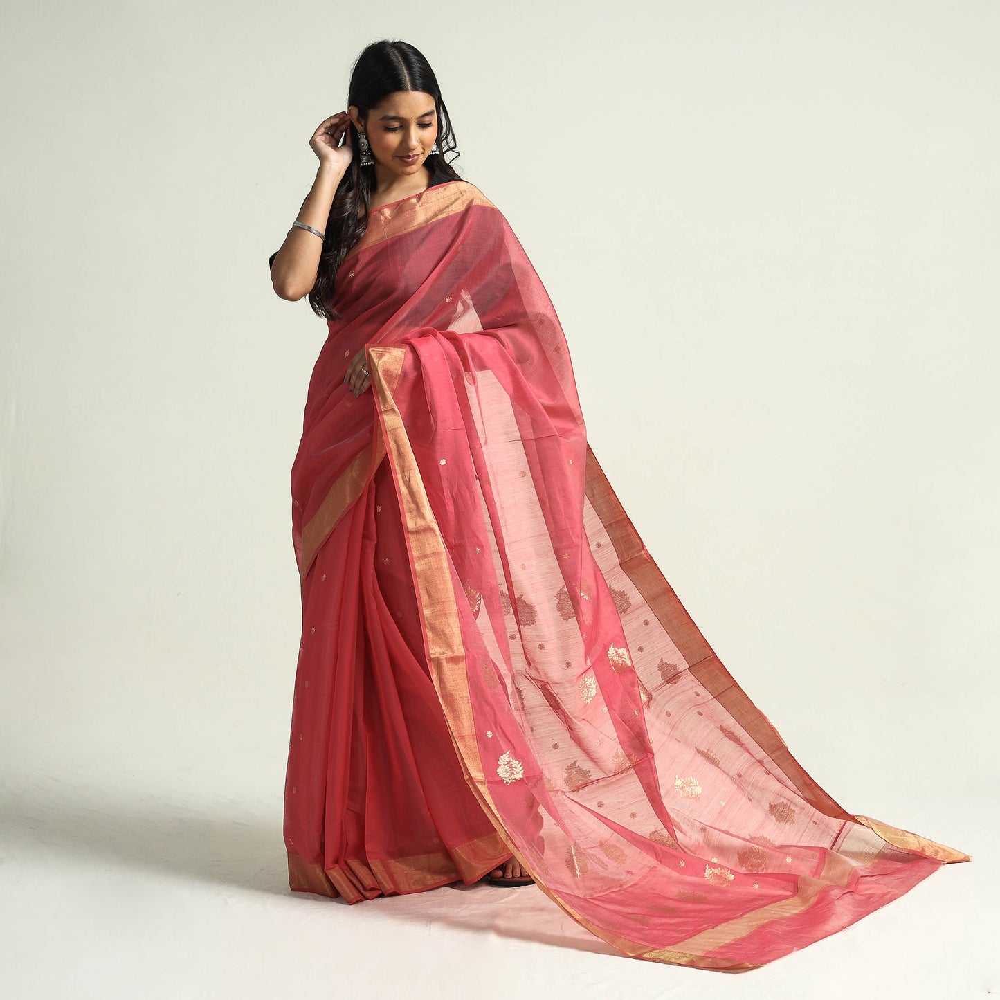 Buy Traditional Chanderi Silk Handloom Saree with Zari Border & Buta Online at iTokri.com
