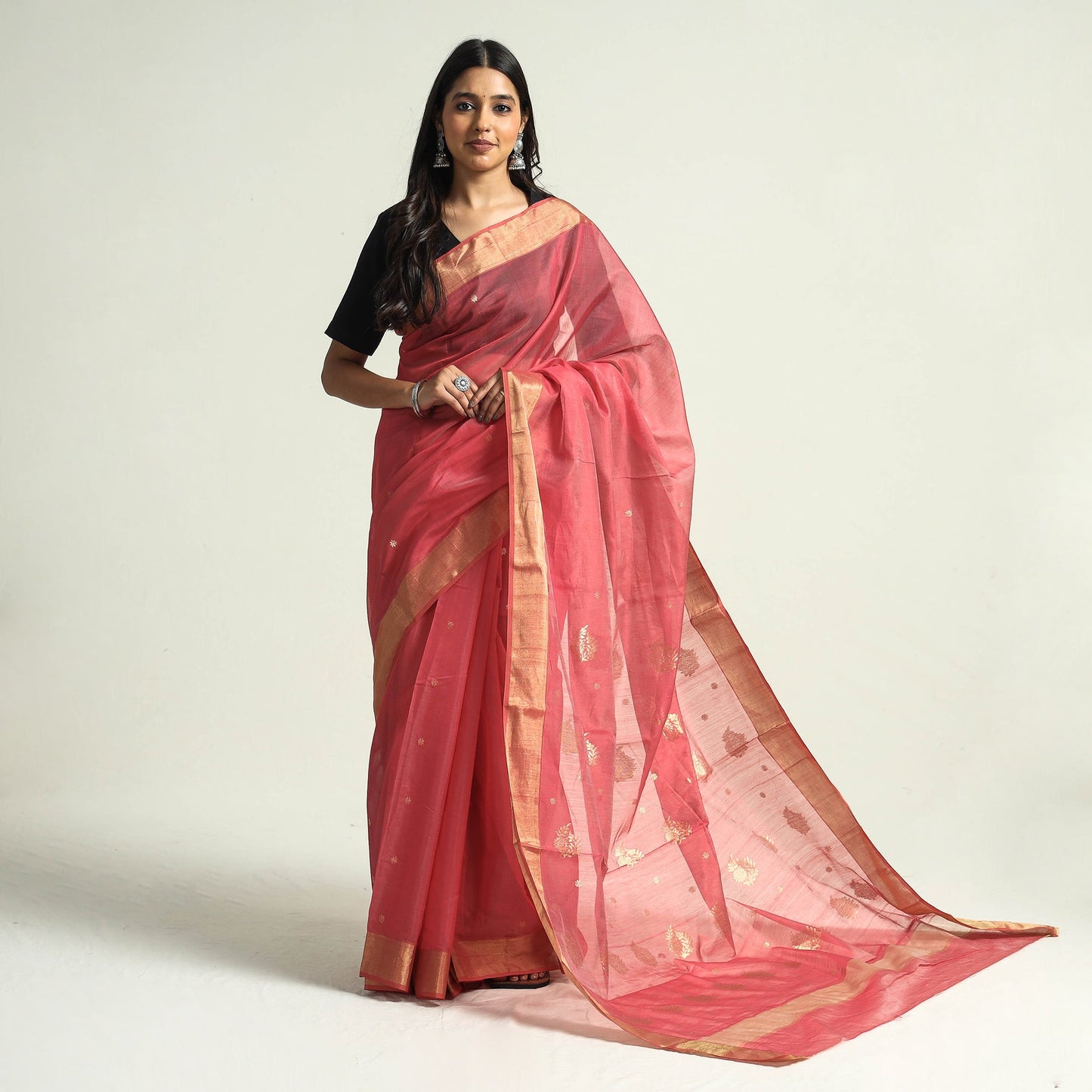 Buy Traditional Chanderi Silk Handloom Saree with Zari Border & Buta Online at iTokri.com