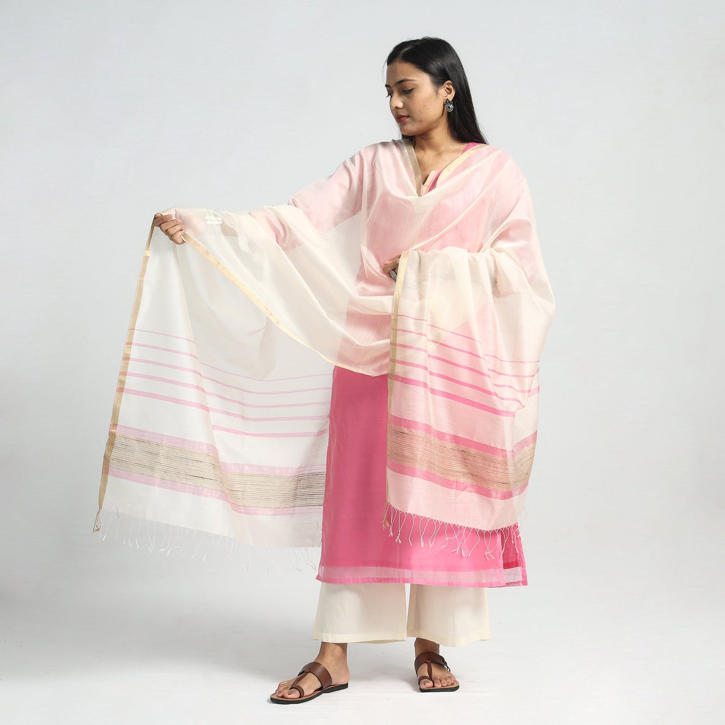 Traditional Maheshwari Handloom Silk Cotton Kurta with Dupatta Set