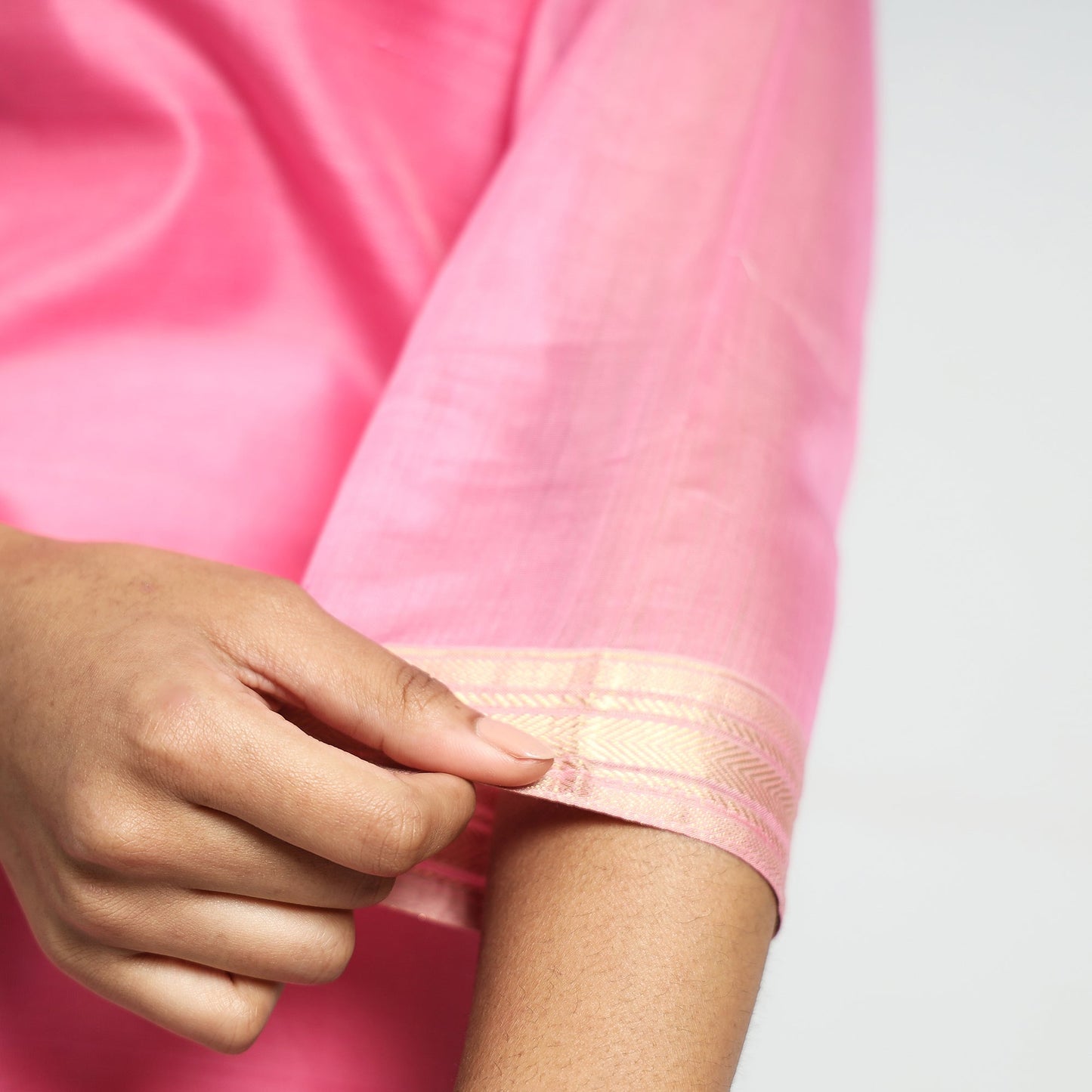 Traditional Maheshwari Handloom Silk Cotton Kurta with Dupatta Set
