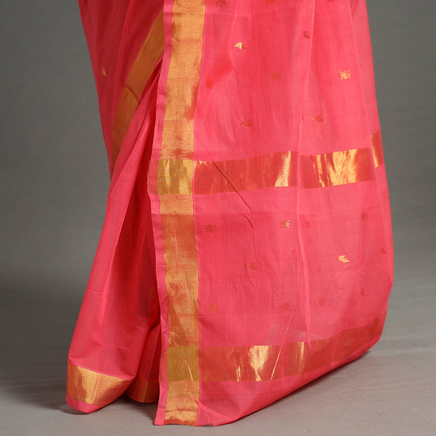 Traditional Venkatagiri Handloom Cotton Thread & Zari Buti Saree 30 Online at iTokri.com