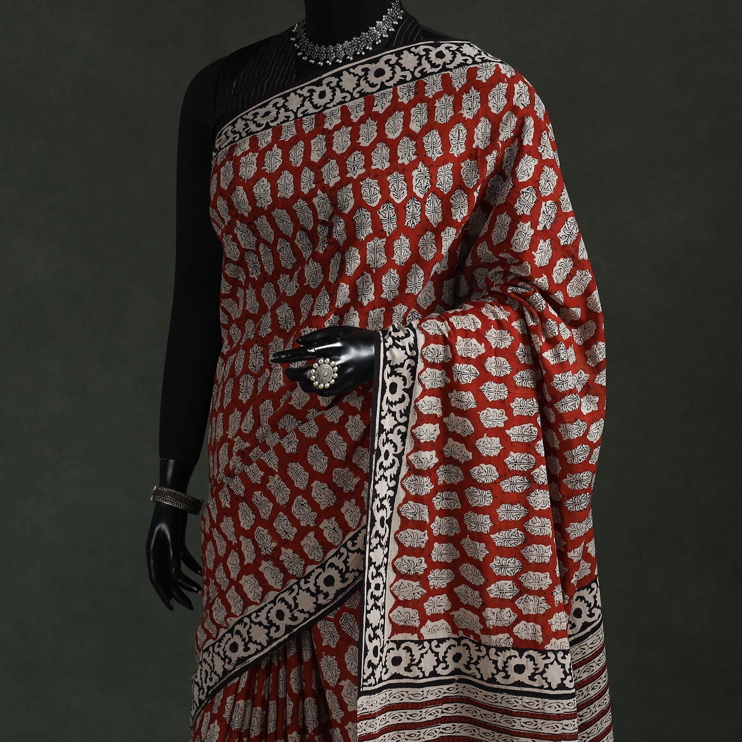 Pure mul cotton natural dyed hand block bagru print saree