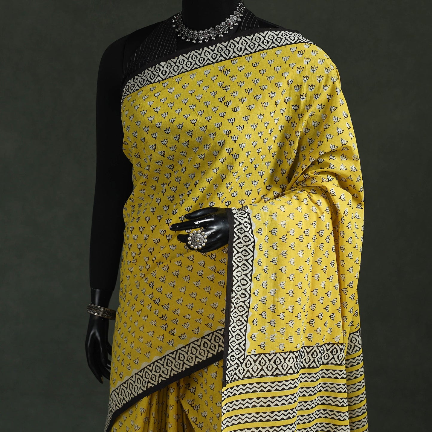 Pure mul cotton natural dyed hand block bagru print saree