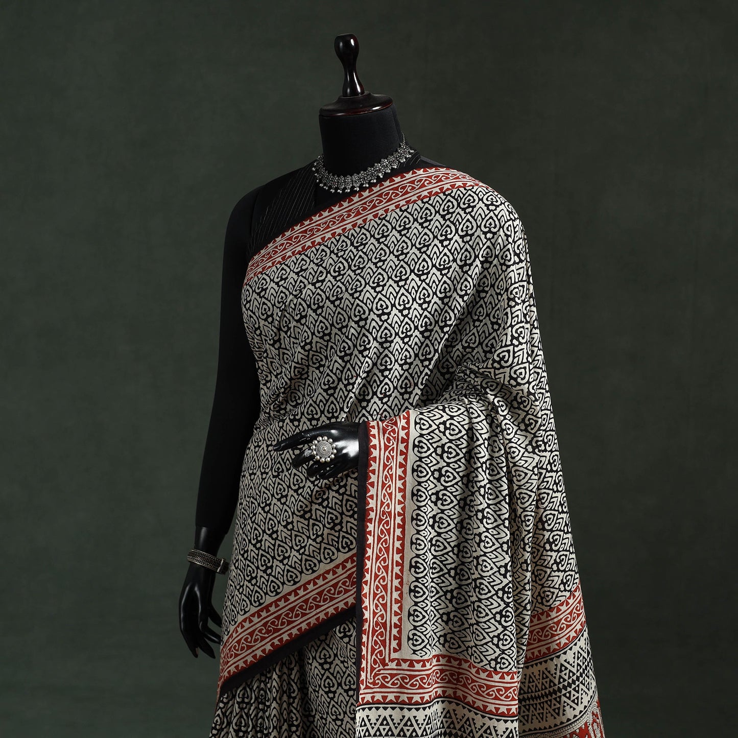 Pure mul cotton natural dyed hand block dabu bagru print