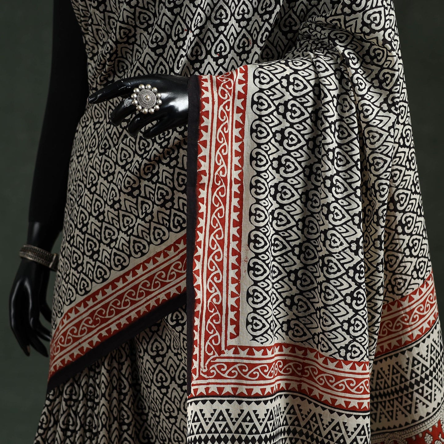 Pure mul cotton natural dyed hand block dabu bagru print