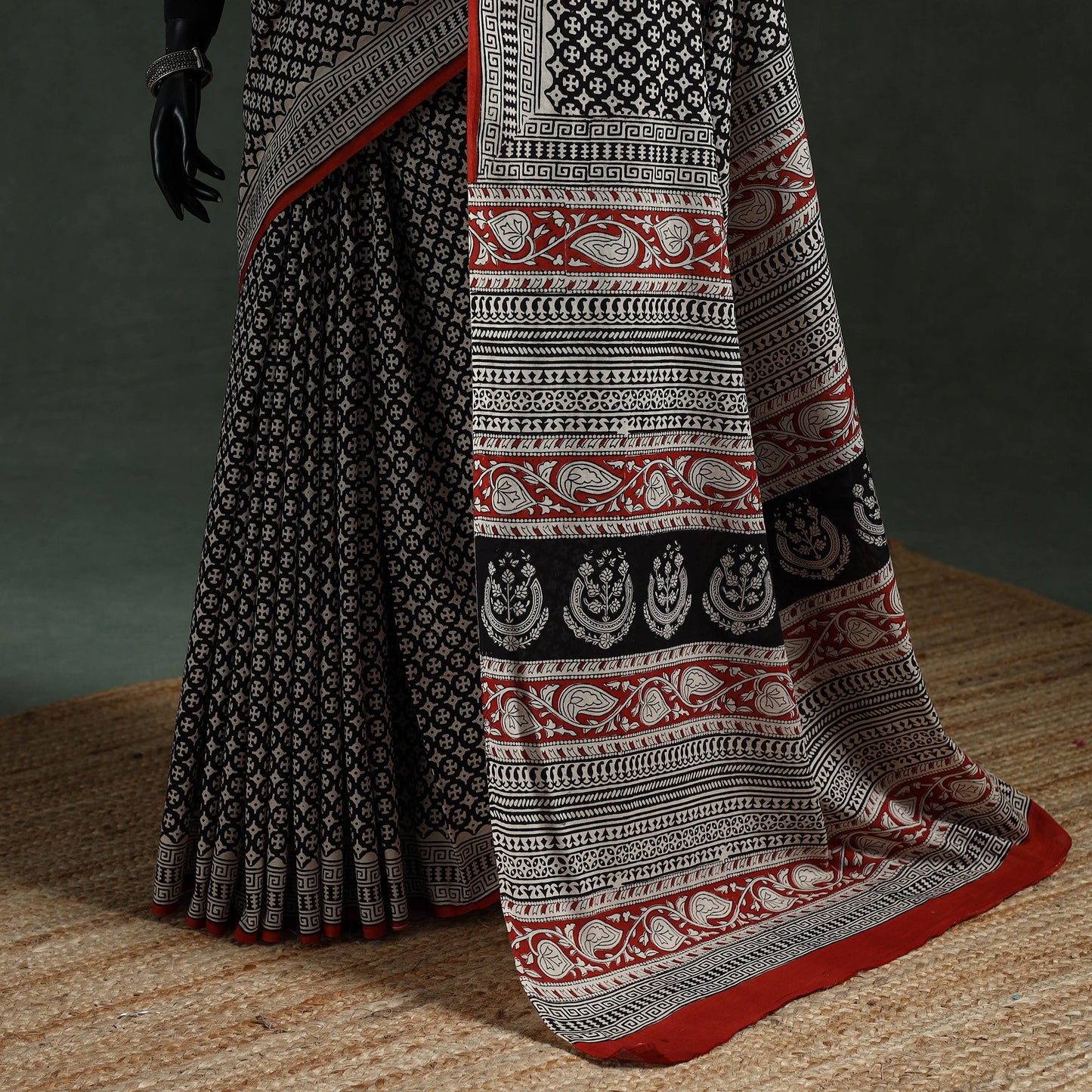 Pure mul cotton natural dyed hand block dabu bagru print