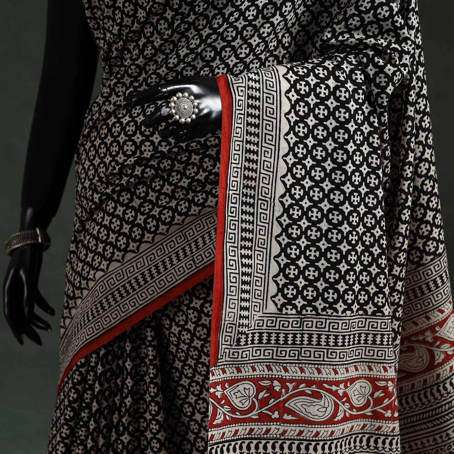 Pure mul cotton natural dyed hand block dabu bagru print