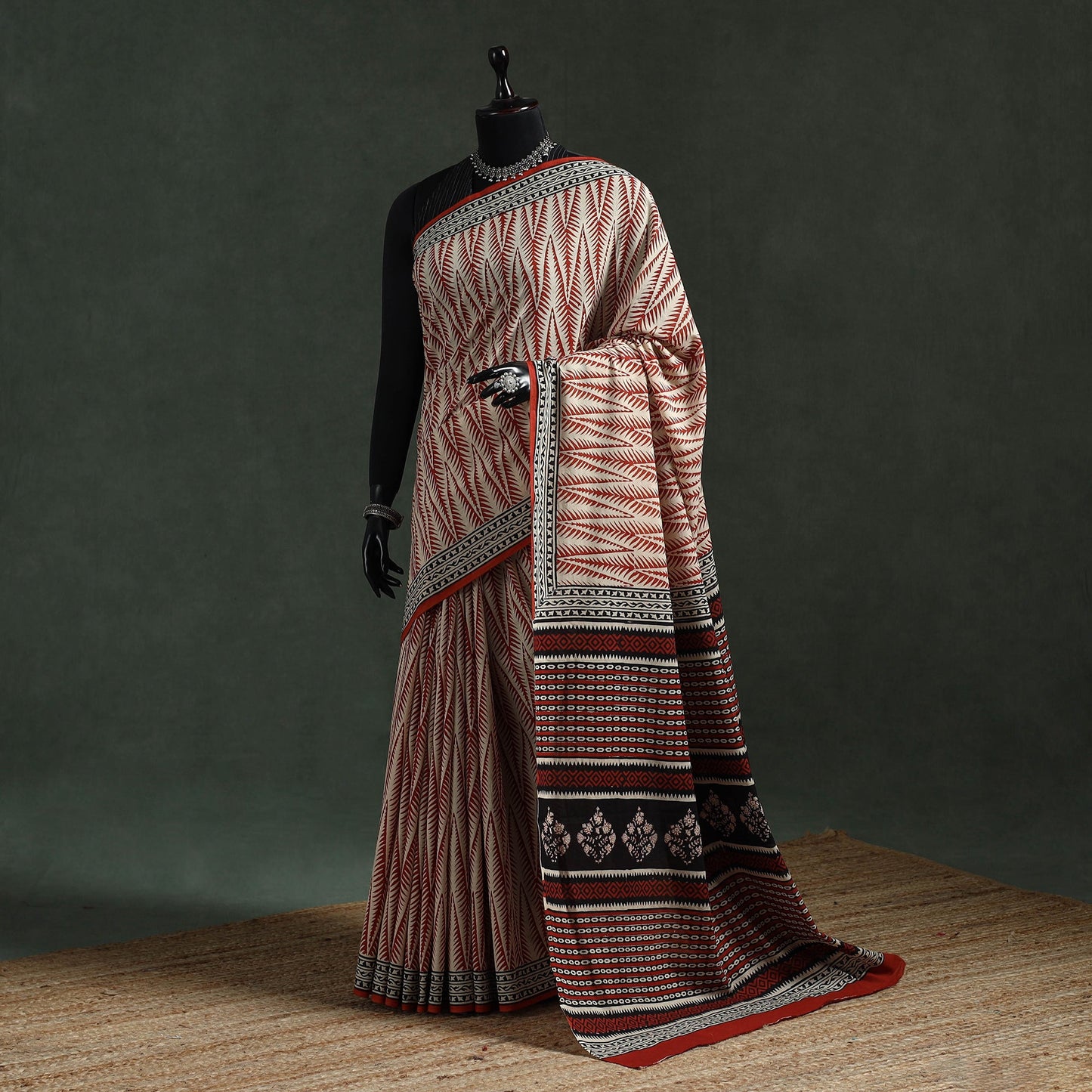 Pure mul cotton natural dyed hand block dabu bagru print