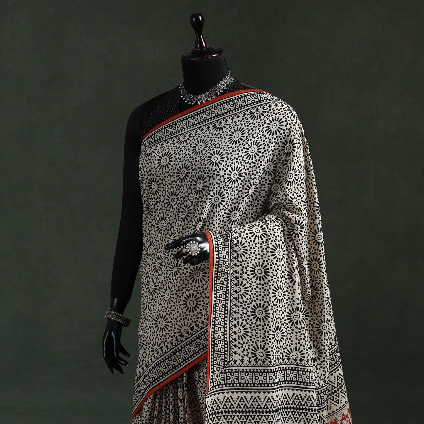 Pure mul cotton natural dyed hand block dabu bagru print