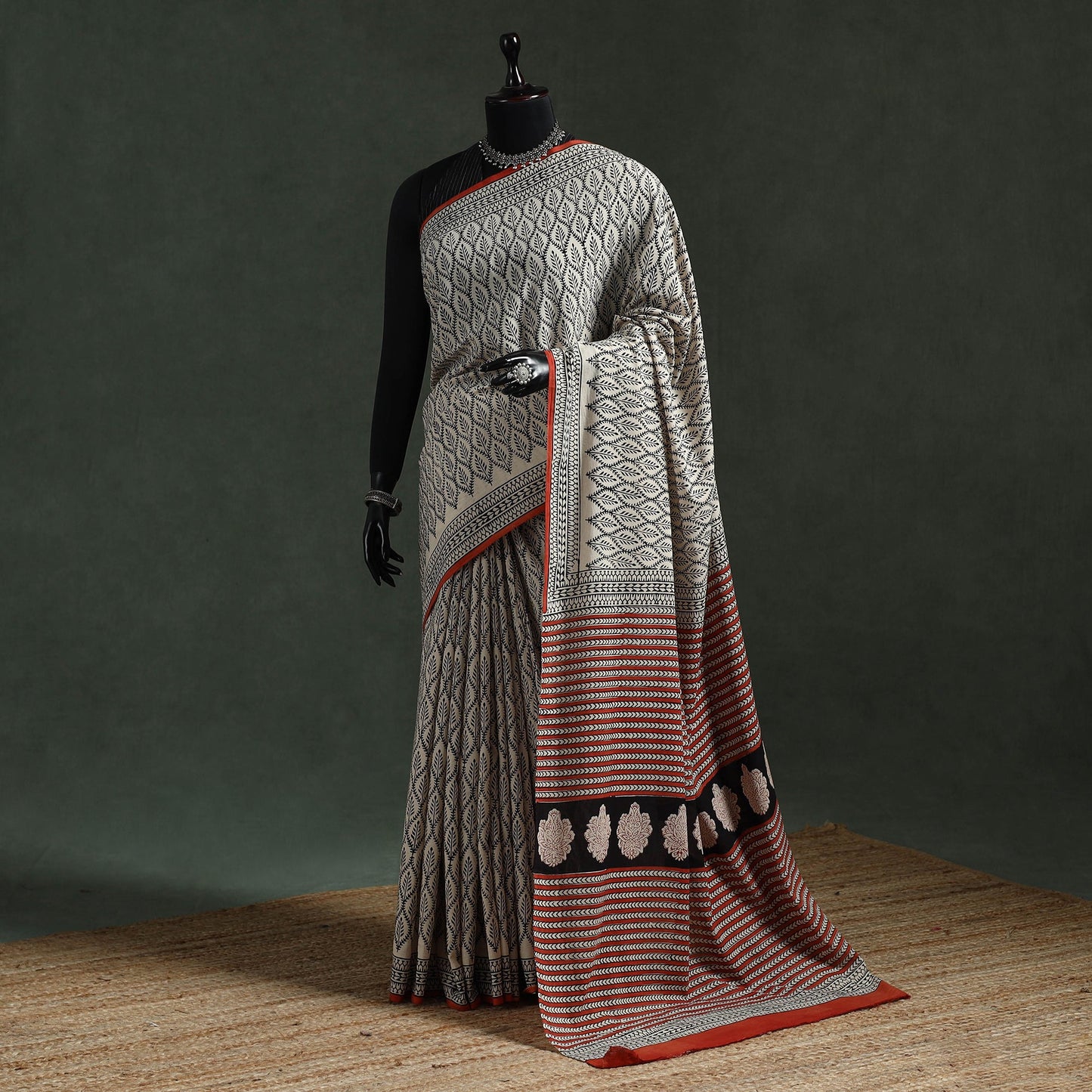 Pure mul cotton natural dyed hand block dabu bagru print