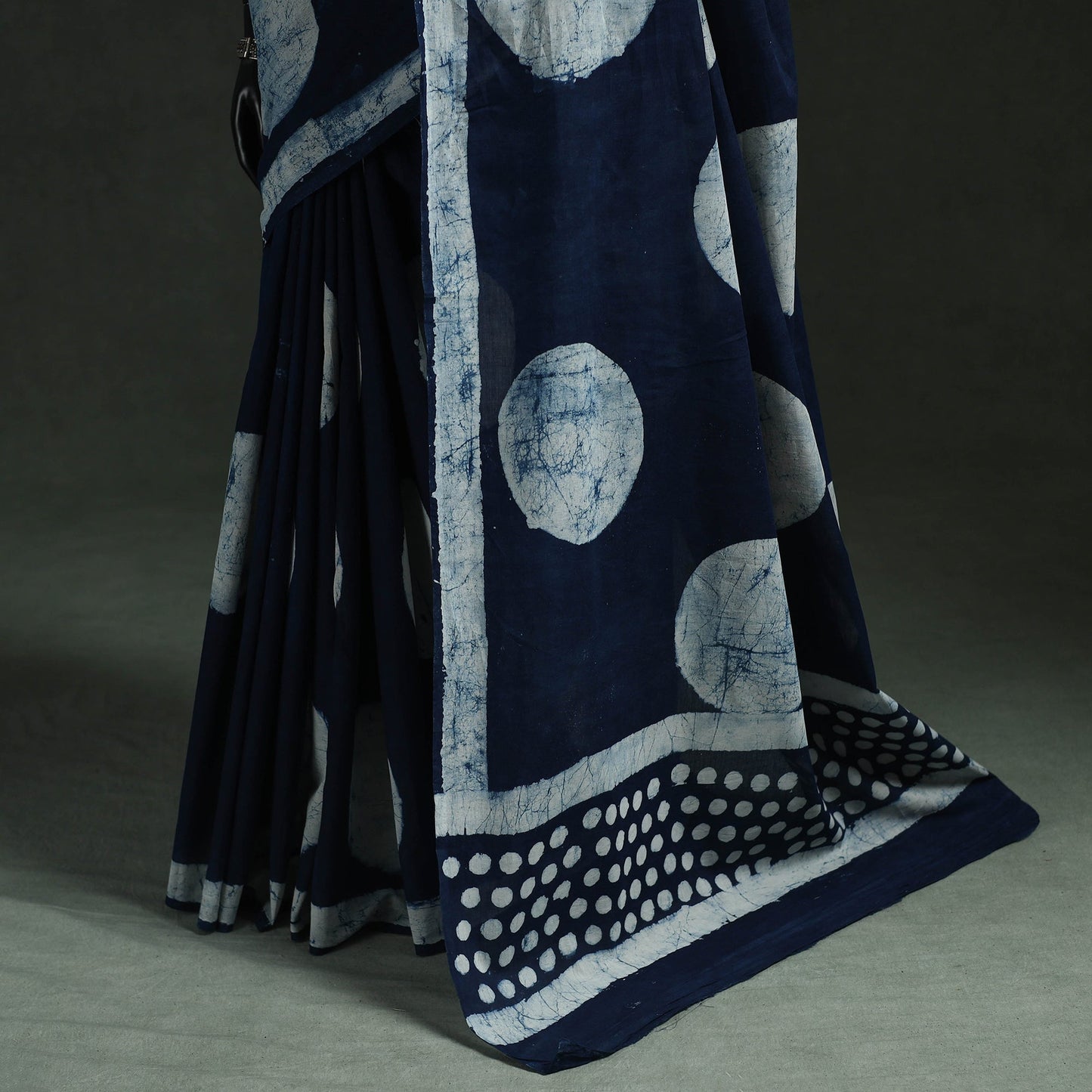 Pure mul cotton natural dyed hand block indigo bagru print