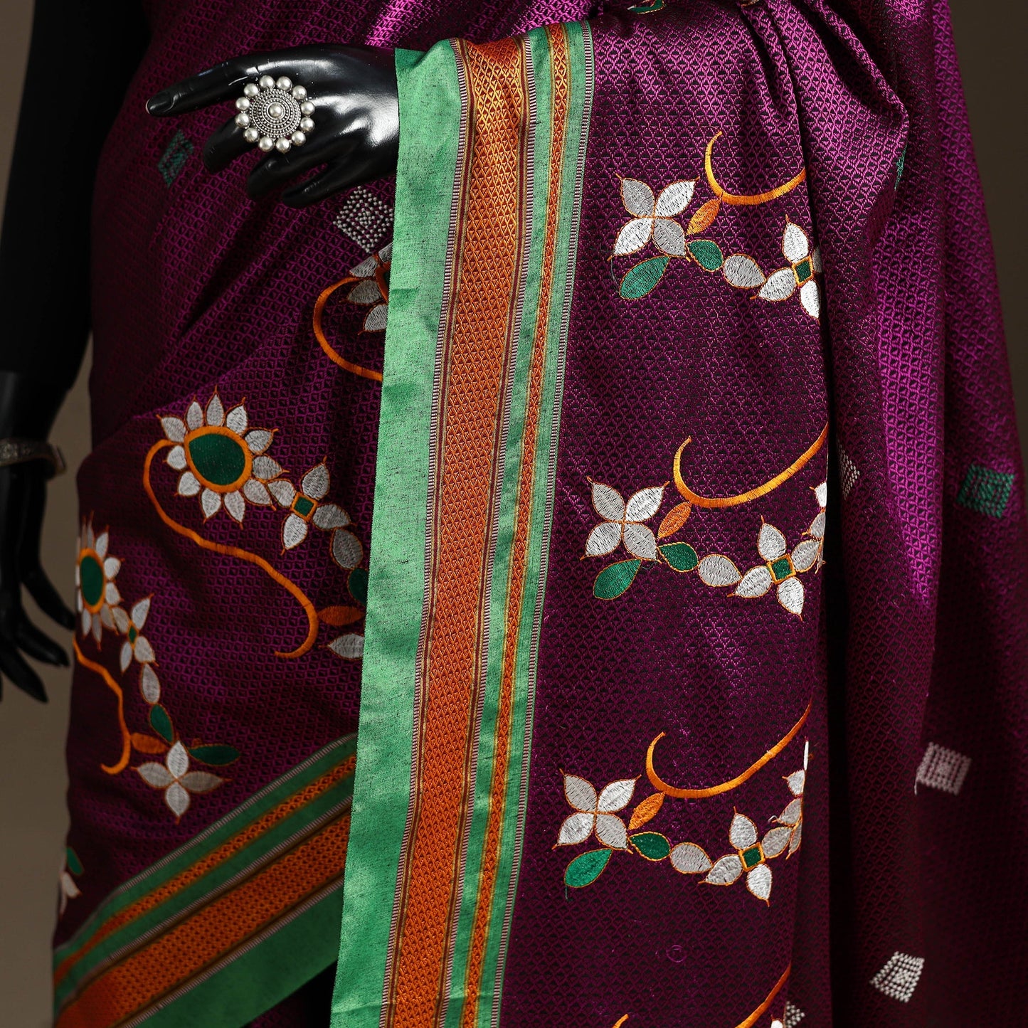 Cotton nath work khun saree 27 - handcrafted