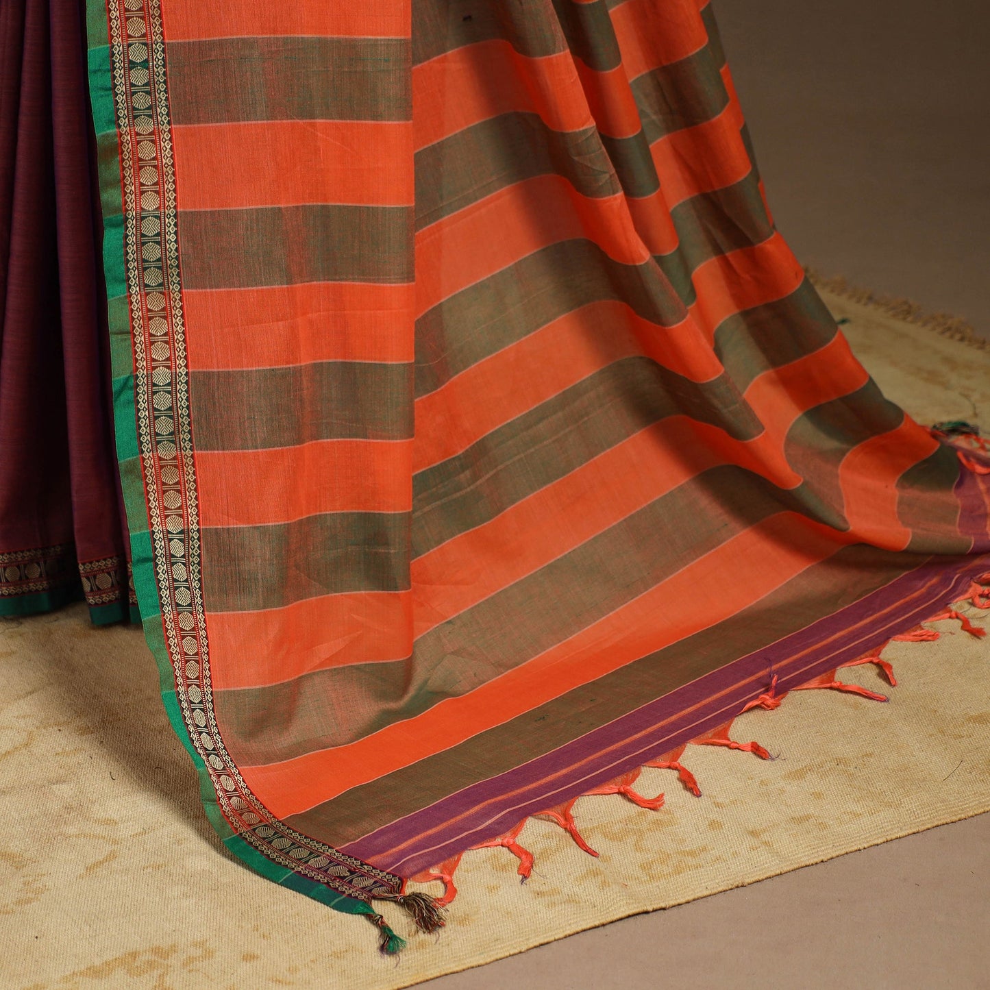 Purple - cotton plain saree with thread border 33