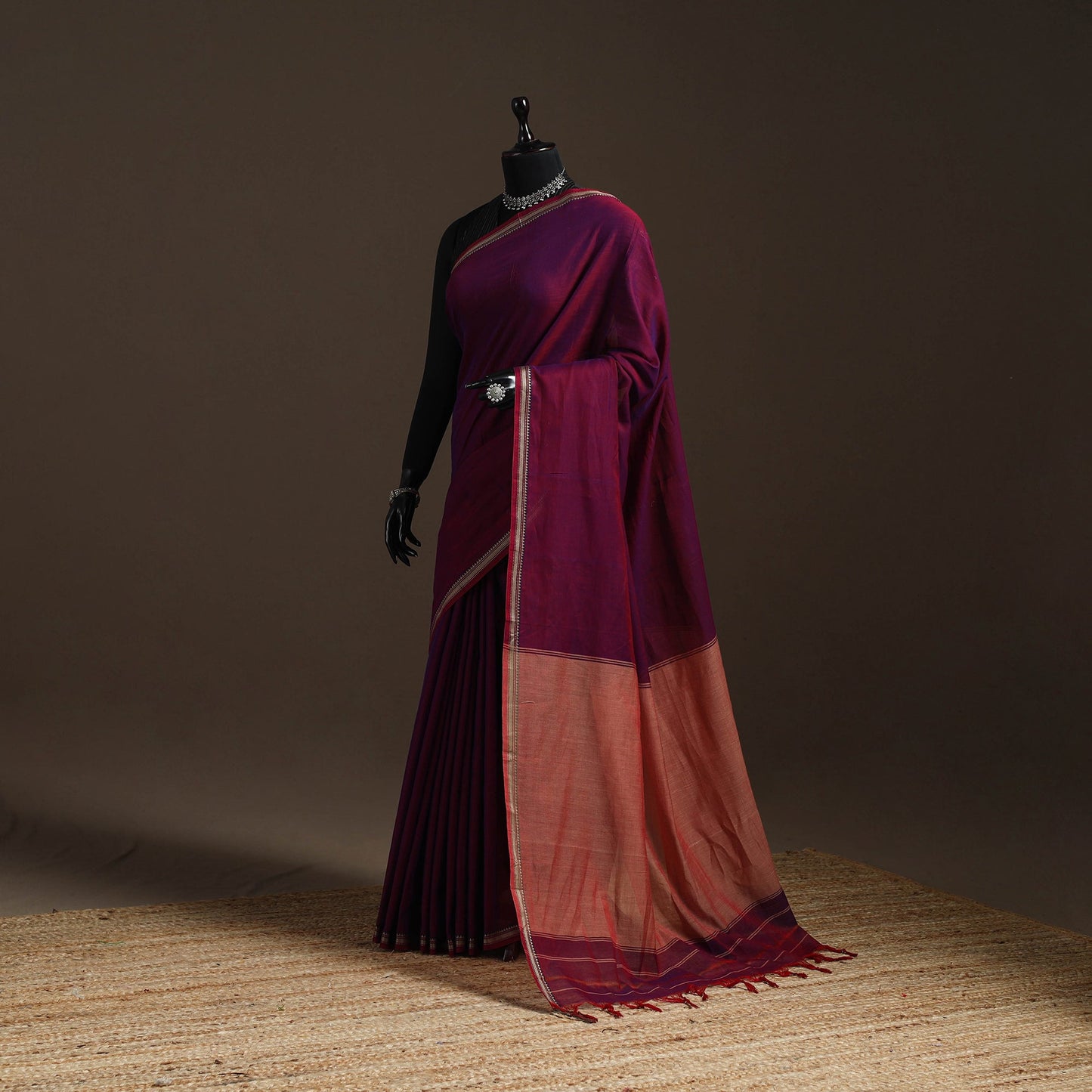 Dharwad cotton saree with border 01 - handcrafted