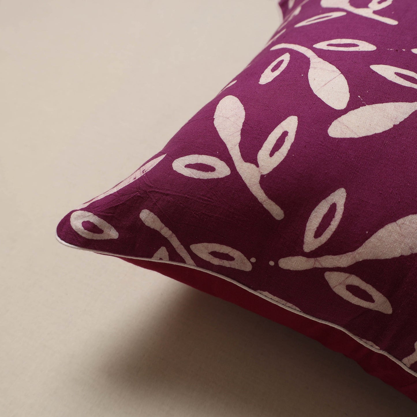 Hand batik cushion cover 38 - handcrafted