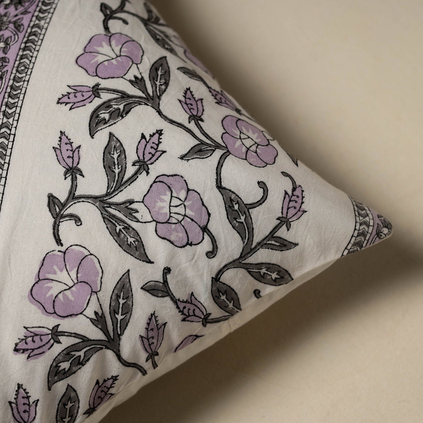Hand sanganeri floral cushion cover 06 - handcrafted