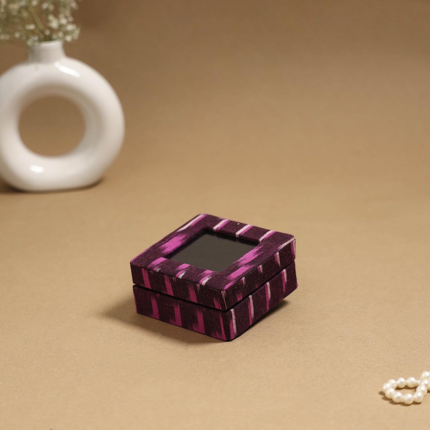Handcrafted ikat fabric ring/earring box 42