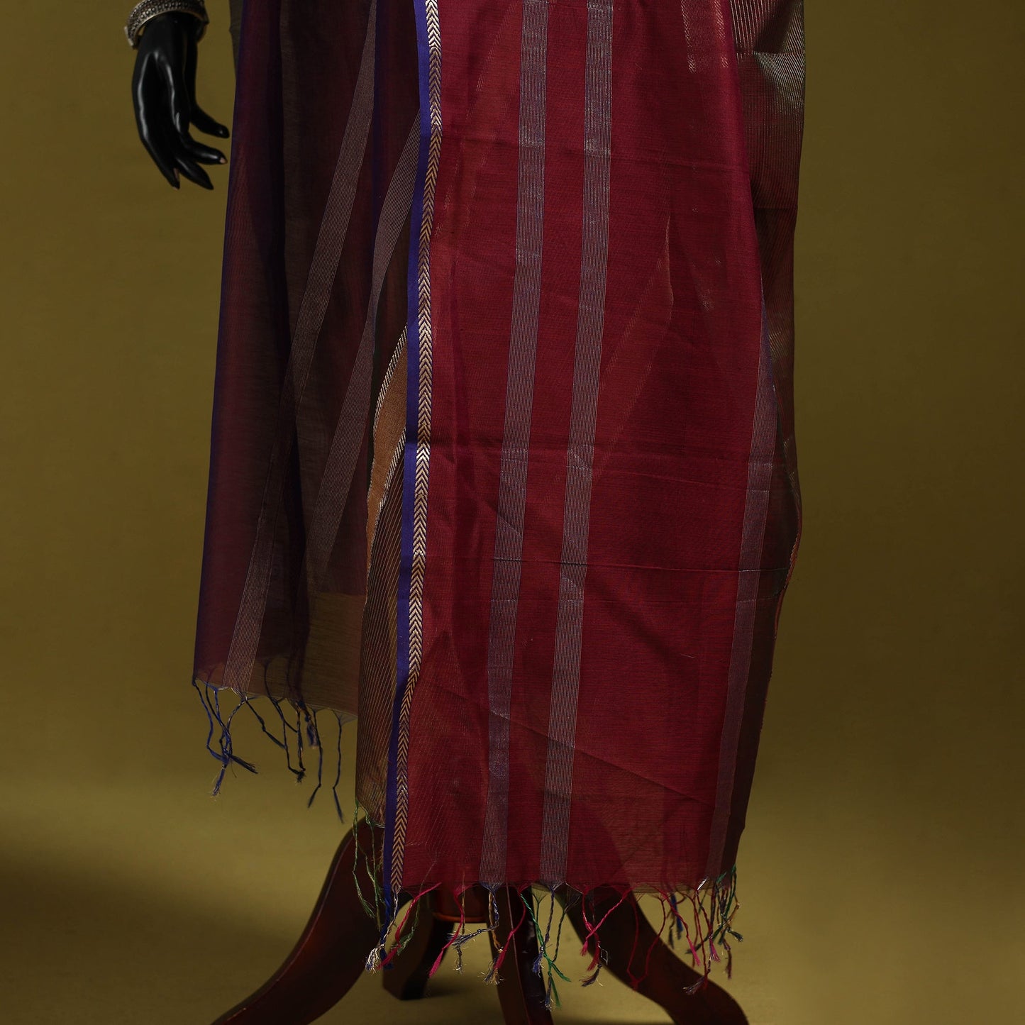 Handloom silk cotton zari work maheshwari dupatta 24