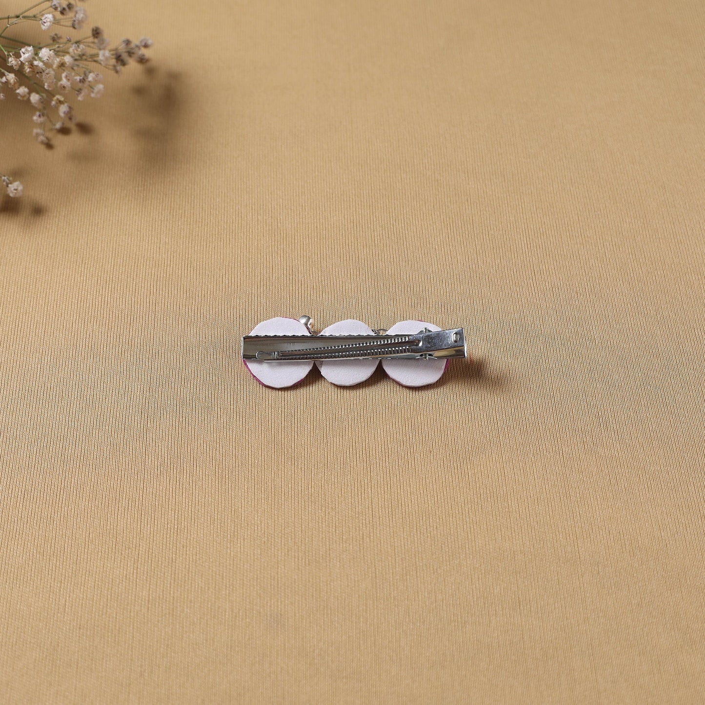 Handmade thread mirror work hair clip 04 - handcrafted