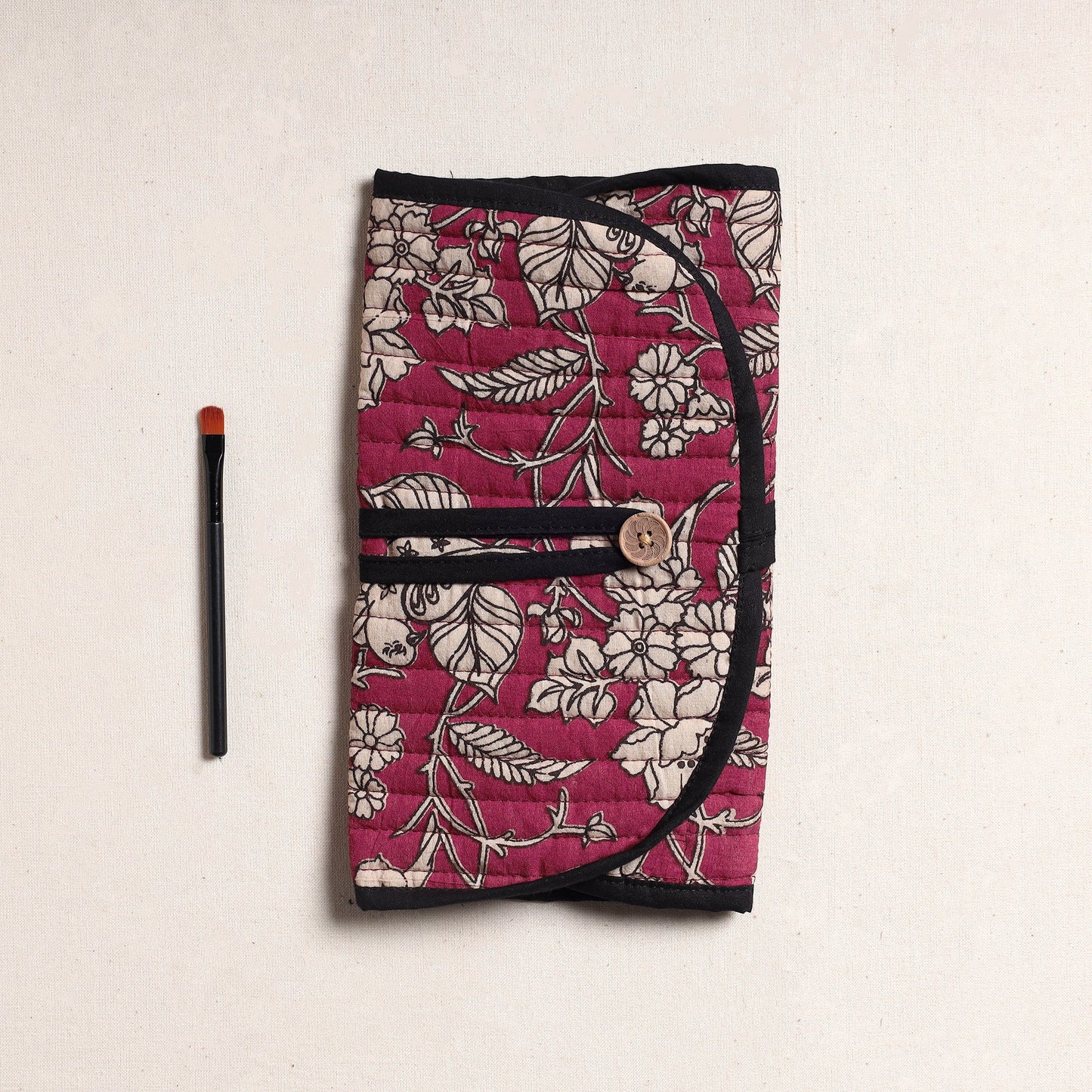 Kalamkari Fabric Multipurpose Segmented Make-up Brush Wrap Pouch/Case