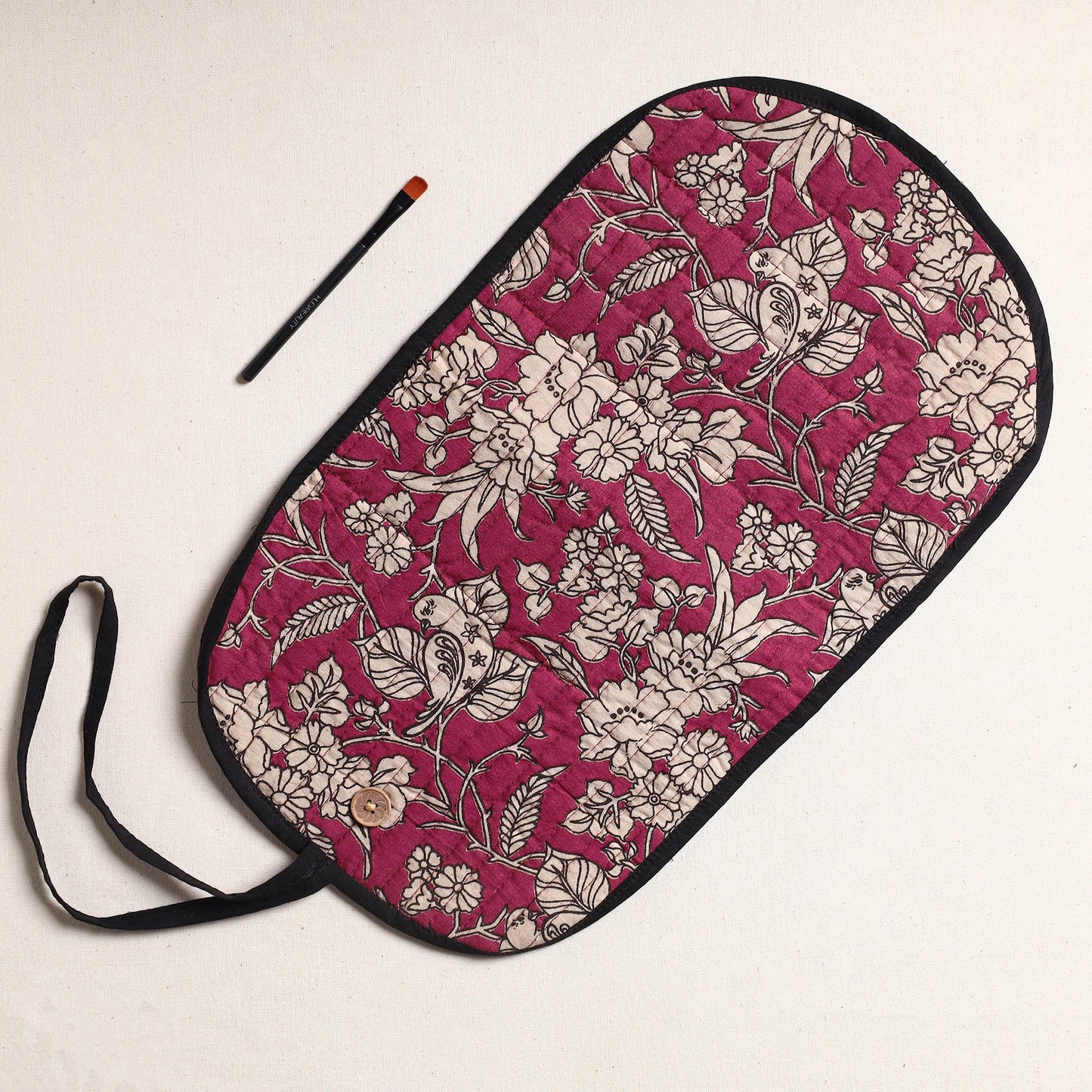 Kalamkari Fabric Multipurpose Segmented Make-up Brush Wrap Pouch/Case