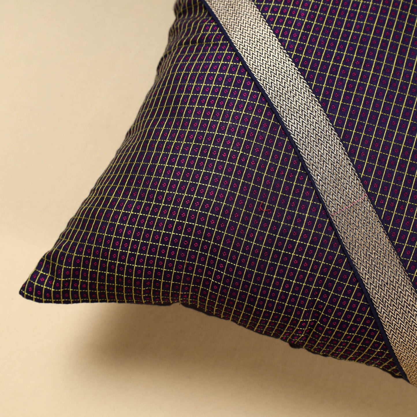 Khun Weave Cotton Cushion Cover (16 x 16 in)