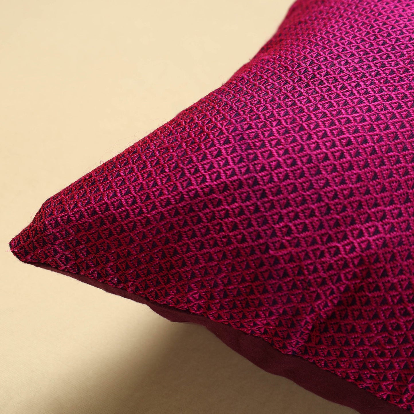 Khun Weave Cotton Cushion Cover (16 x 16 in)