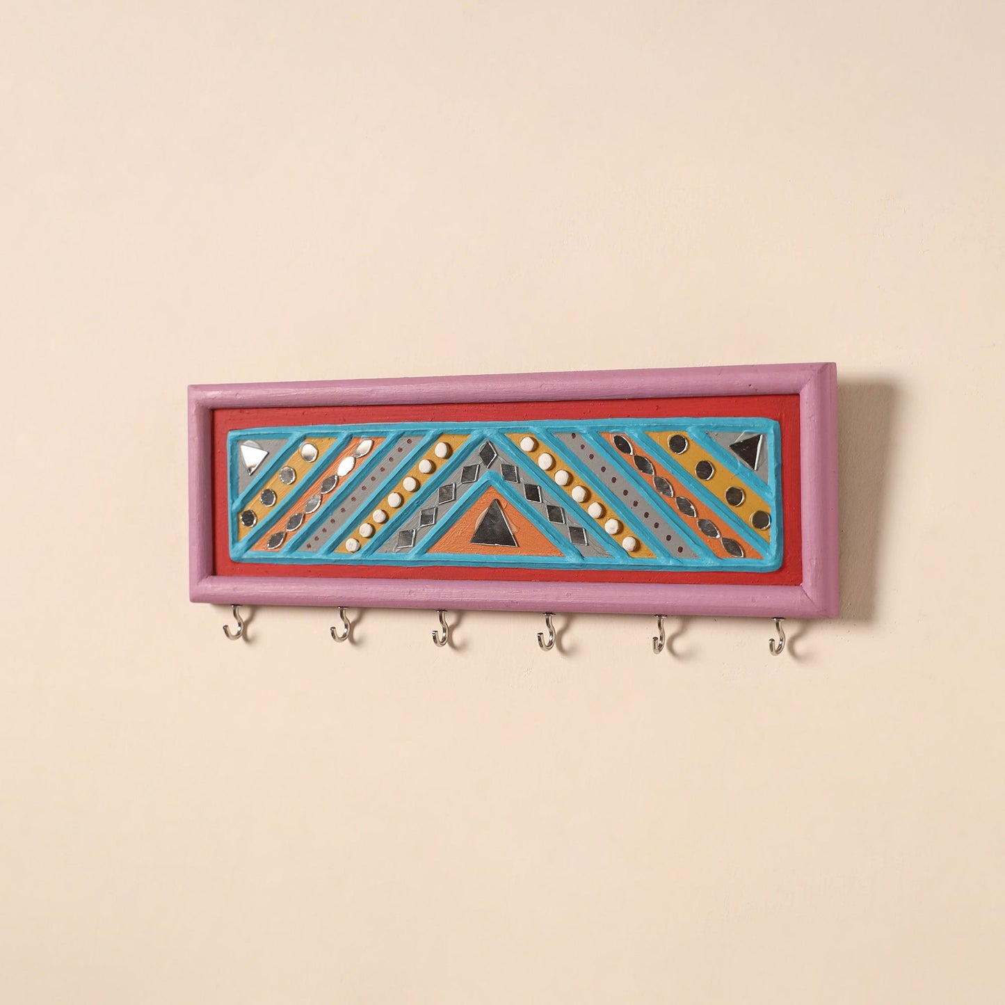 Kutch mud mirror work lippan art key holder (4 x 12 in) 04